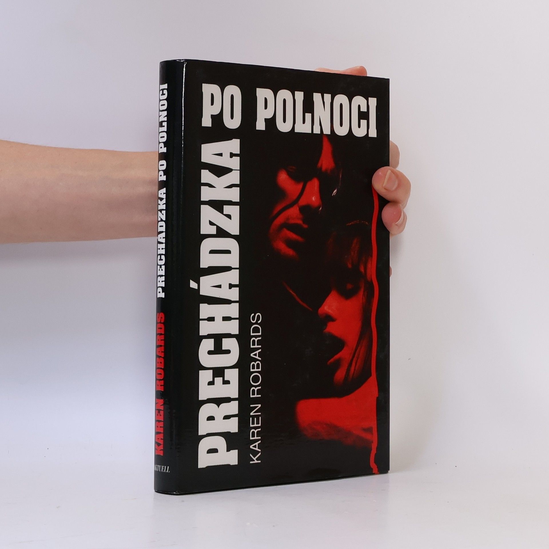 Karen Robards Prechádzka po polnoci