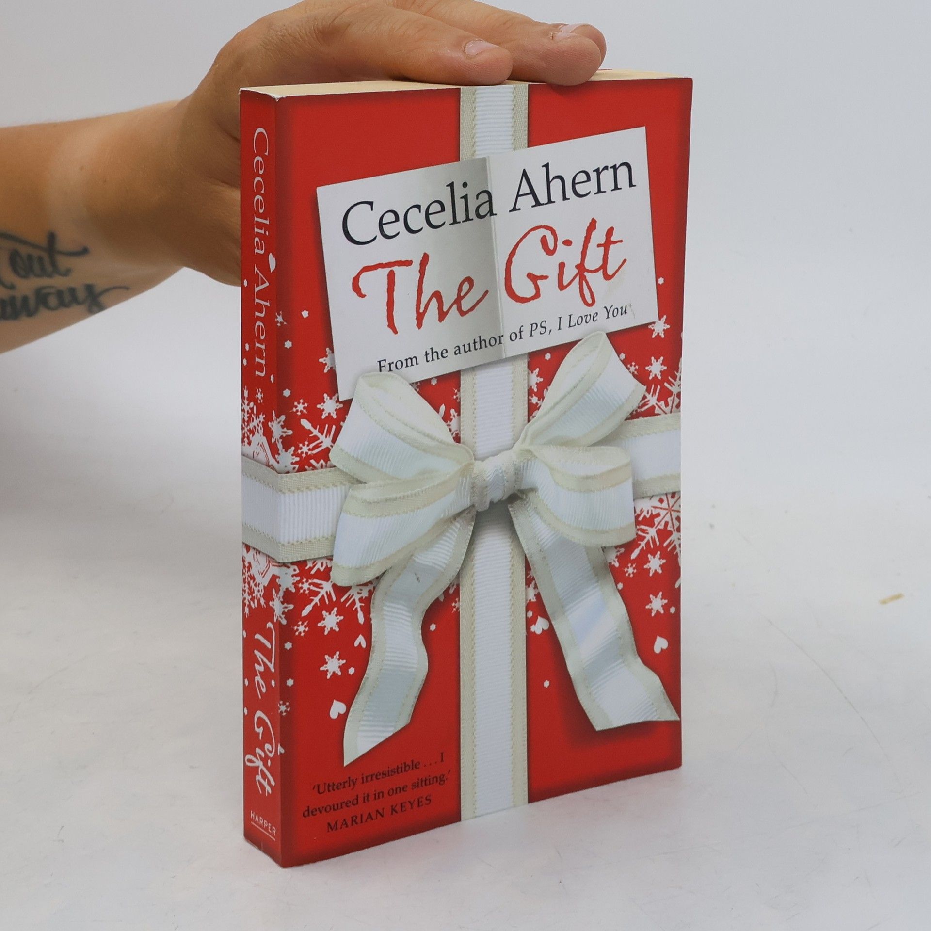 Cecelia Ahern The Gift