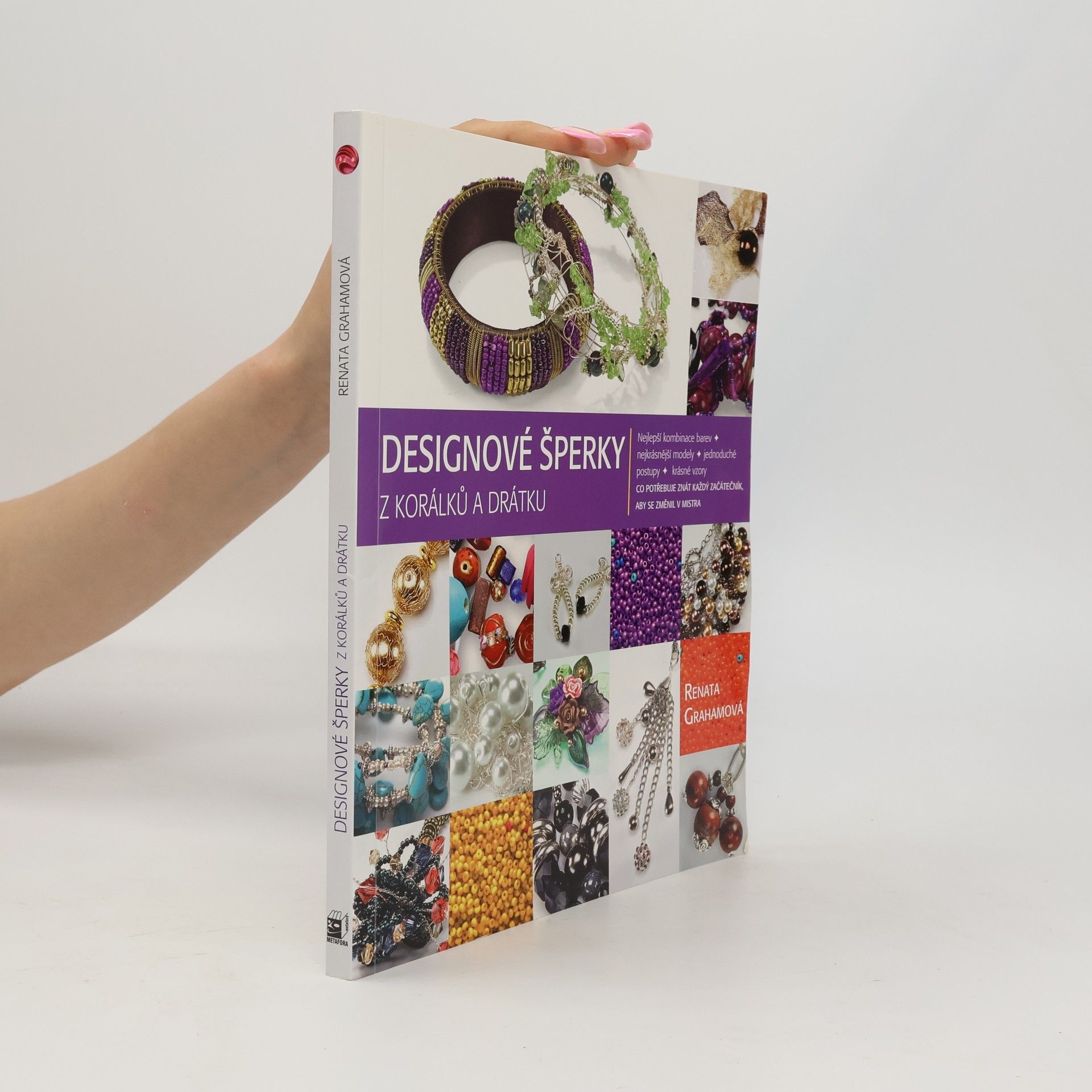 Renata Graham Designové šperky z korálků a drátku
