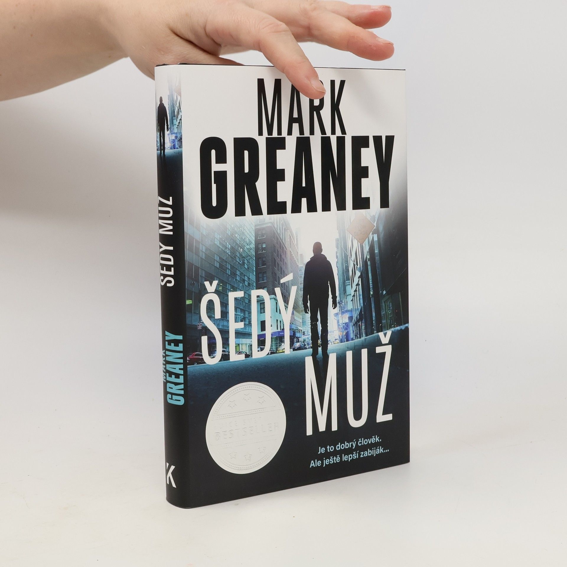 Mark Greaney Šedý muž