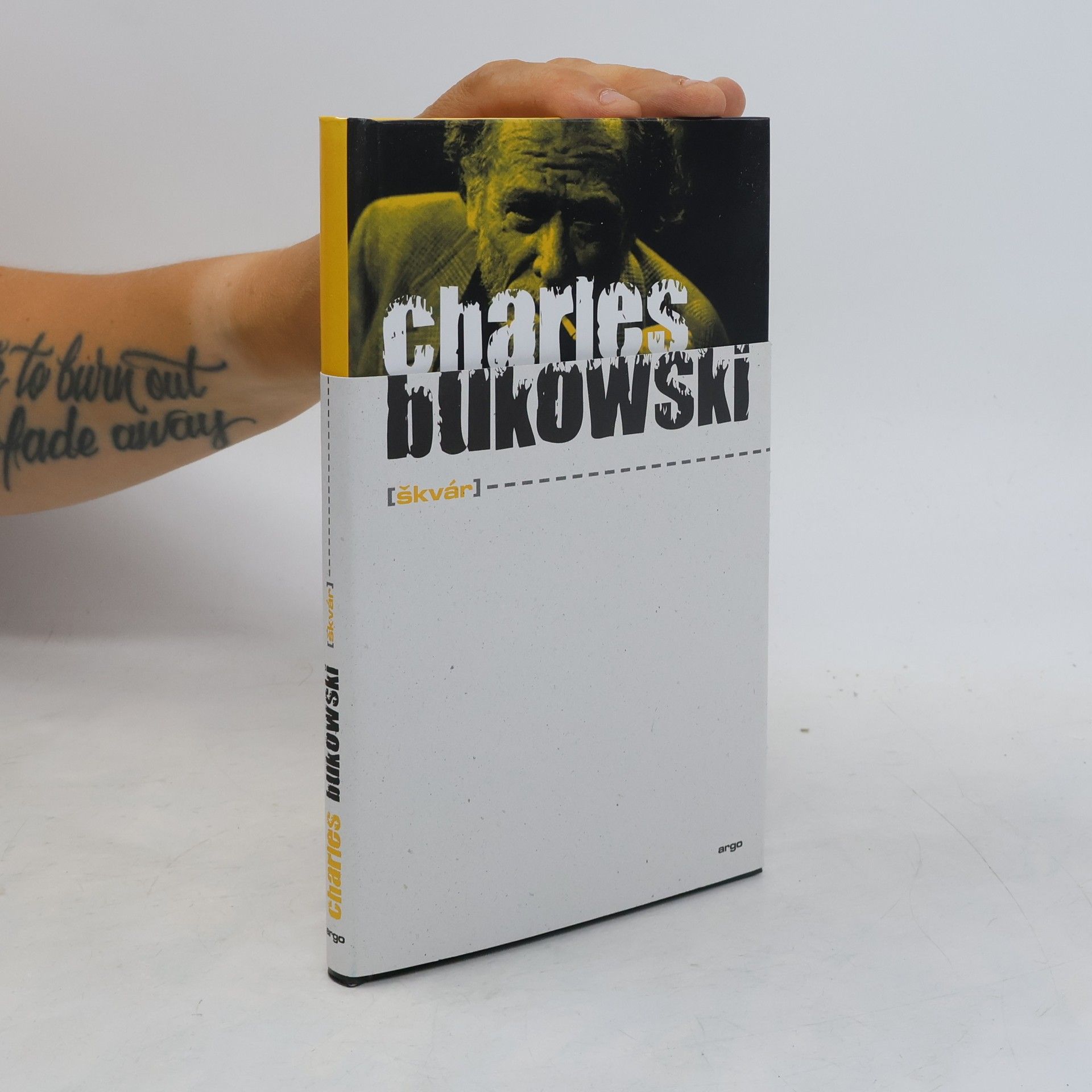 Charles Bukowski Škvár