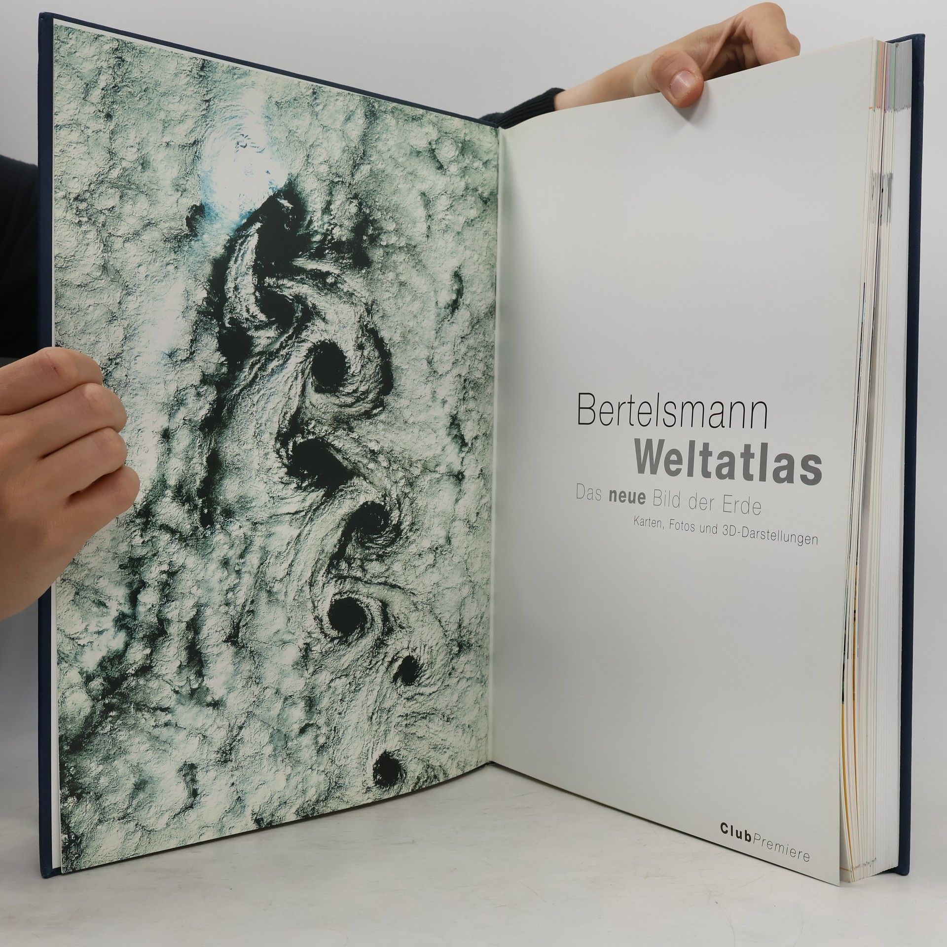Various authors Bertelsmann Weltatlas. Das neue Bild der Erde