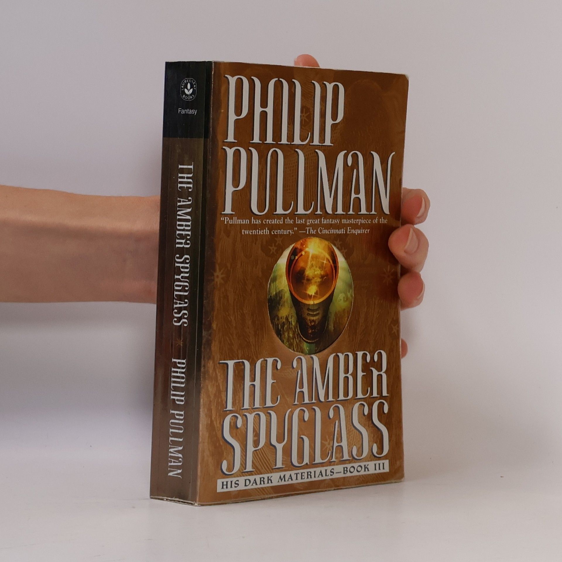 Philip Pullman The amber spyglass