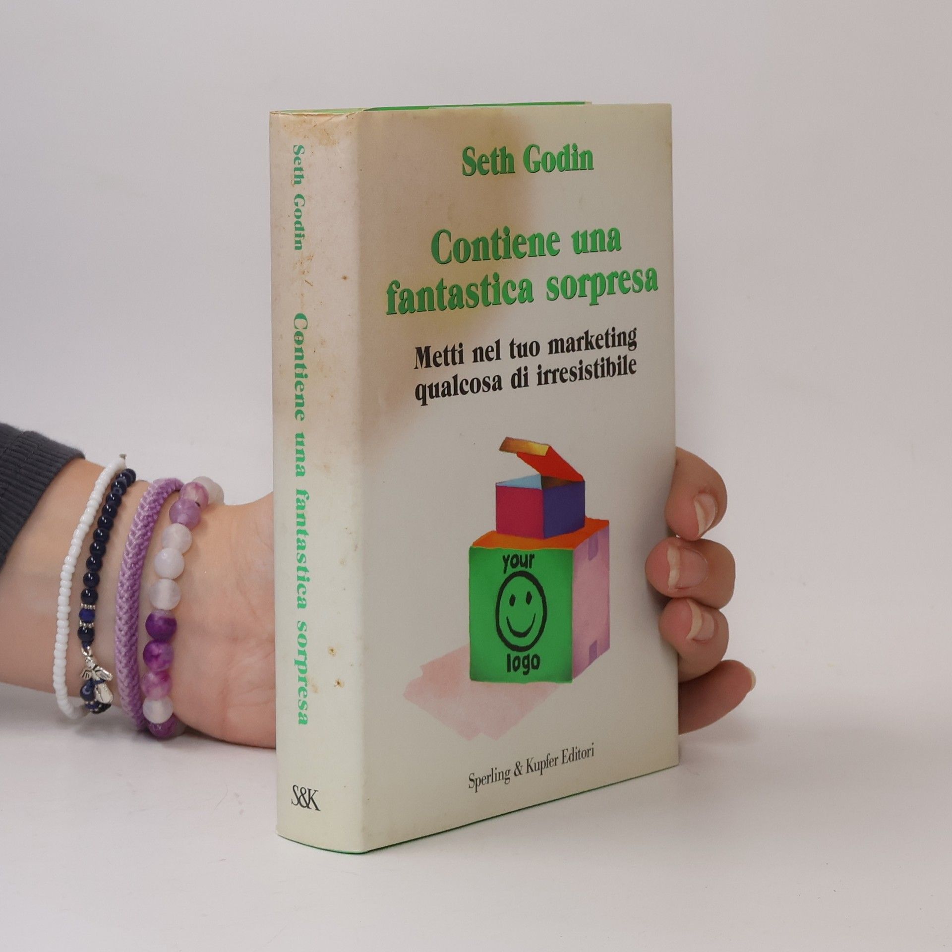 Simonetta Bertoncini Contiene una fantastica sorpresa. Metti nel tuo marketing qualcosa di irresistibile