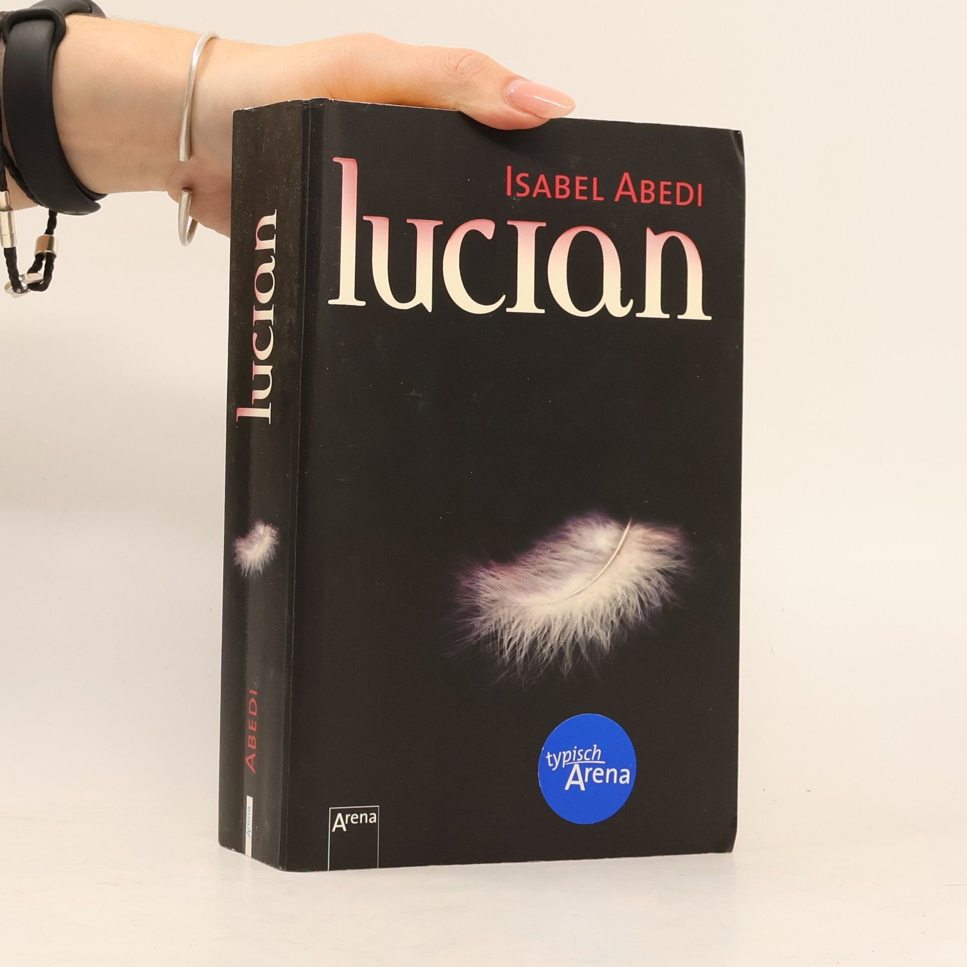 Isabel Abedi Lucian