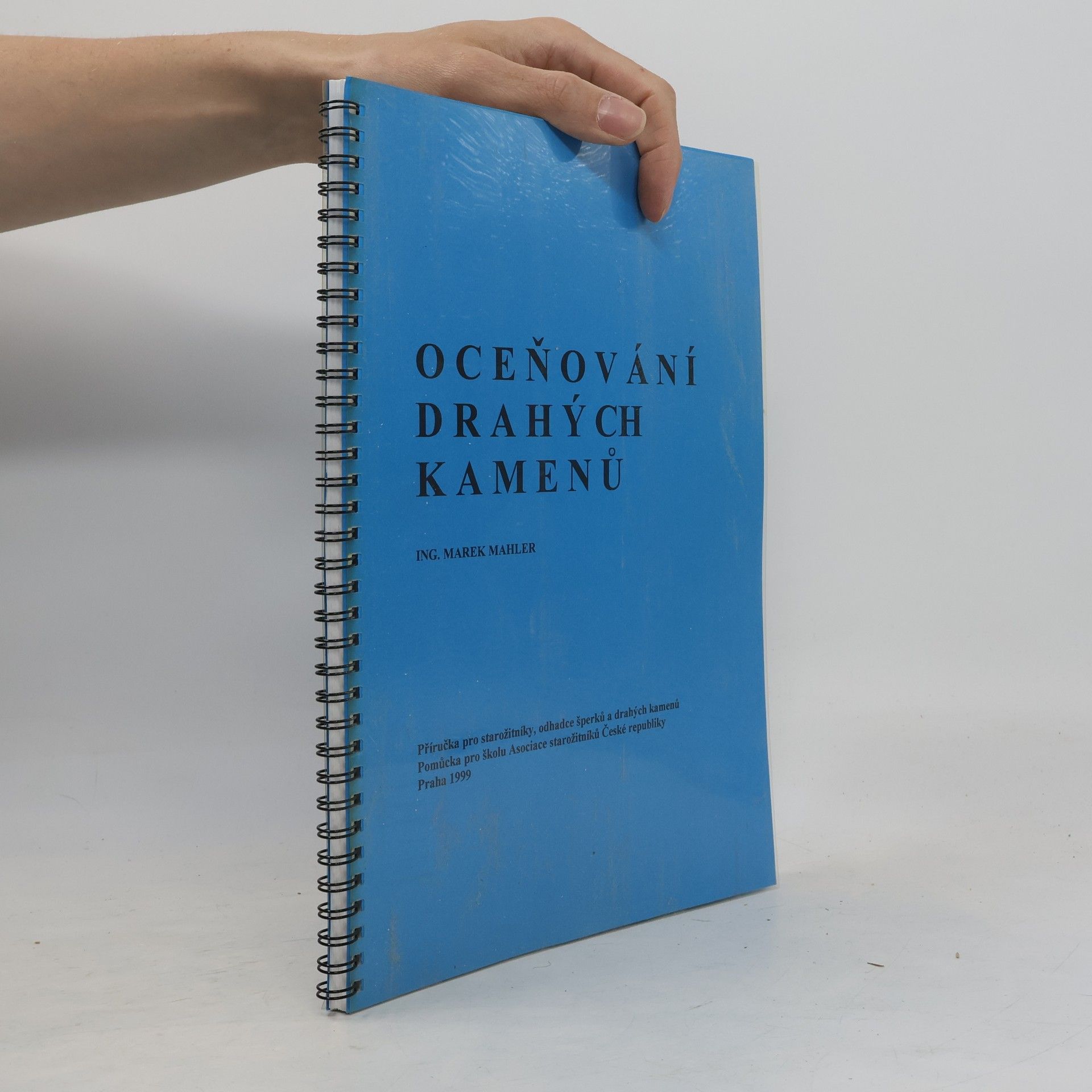Autorenkollektiv Oceňování drahých kamenů