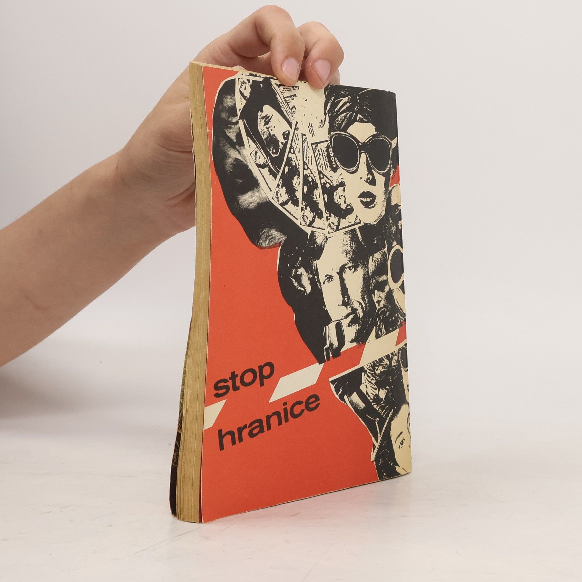 Autorenkollektiv Stop hranice. Pohraničník