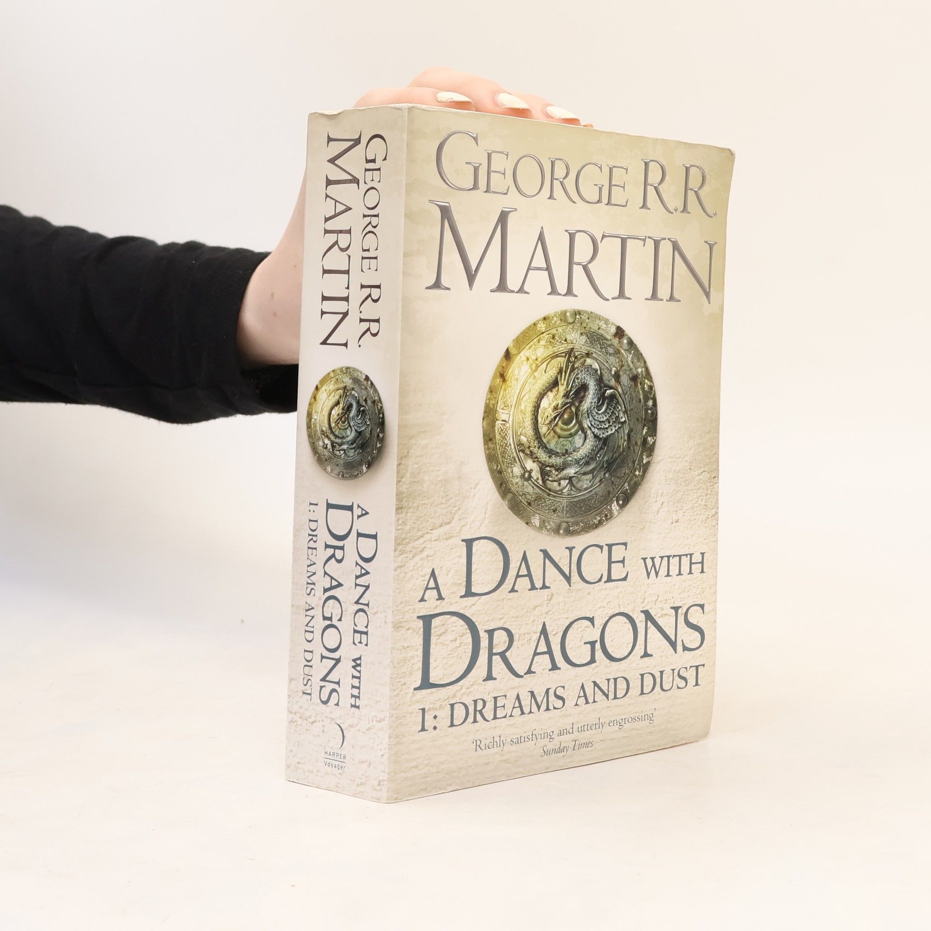 George R. R. Martin A Dance With Dragons 1: Dreams And Dust