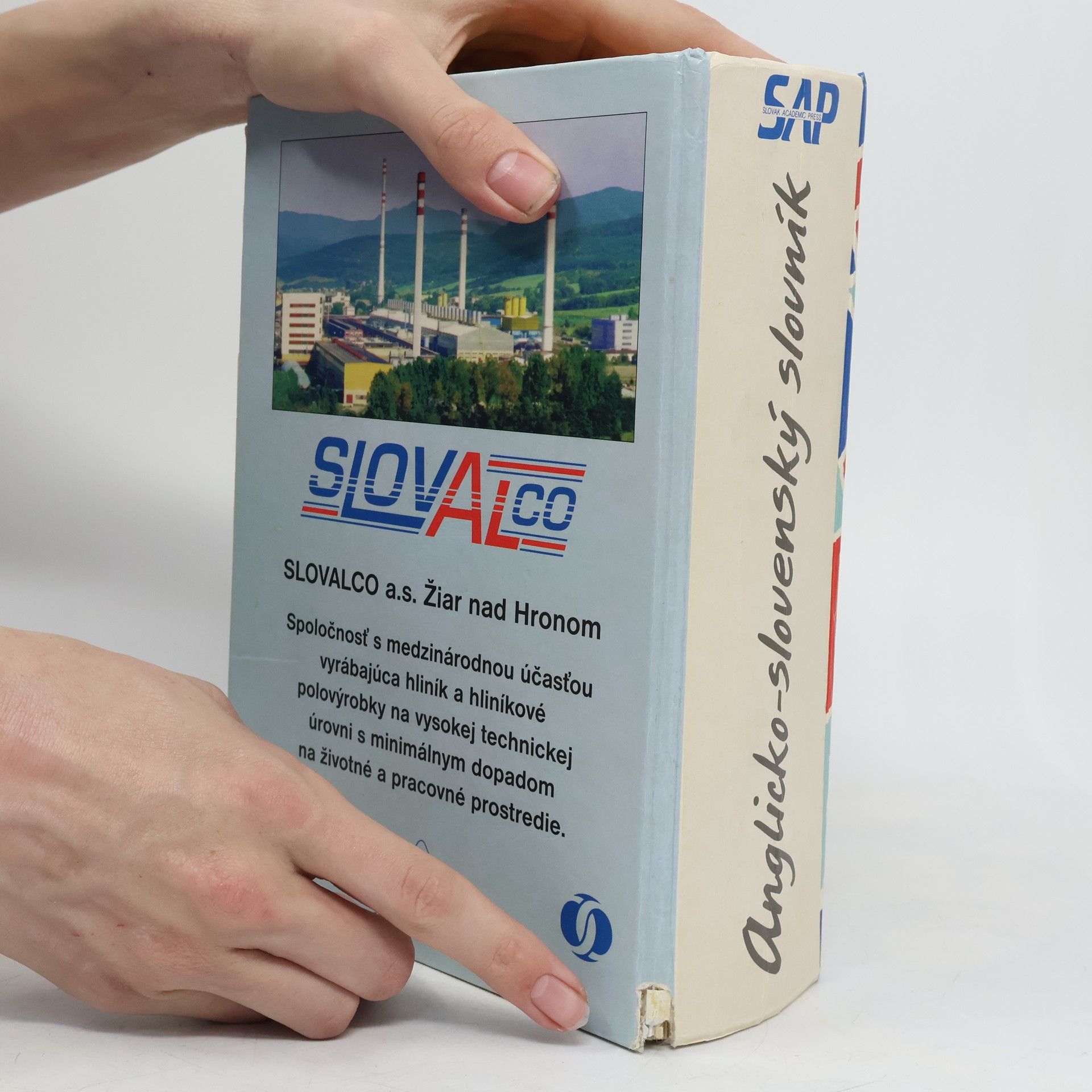 Autorenkollektiv Anglicko-slovenský slovník