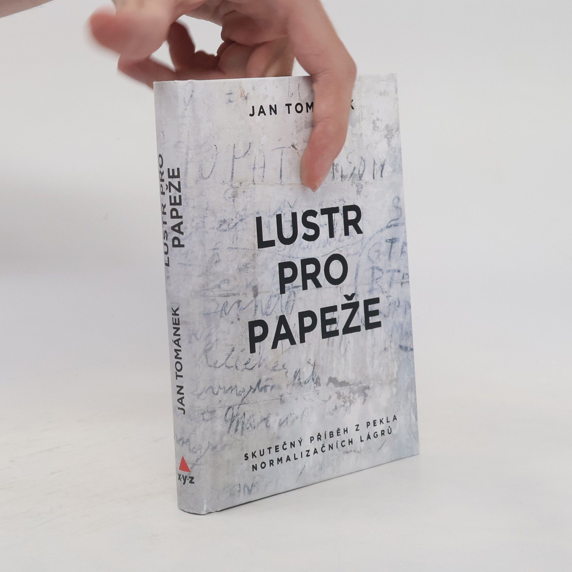 Jan Tománek Lustr pro papeže