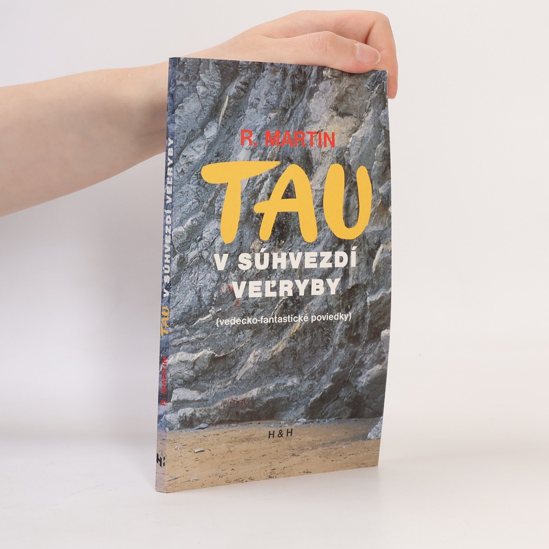 R. Martin Tau v súhvezdí Veľryby