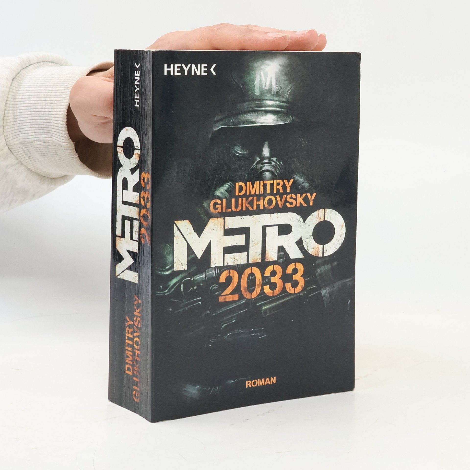 Dmitry Gluchovsky Metro 2033