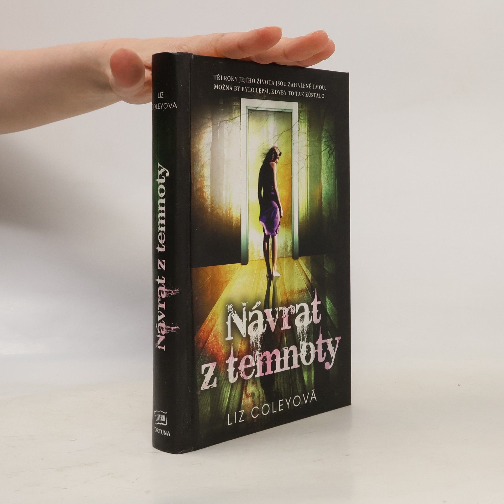 Liz Coley Návrat z temnoty