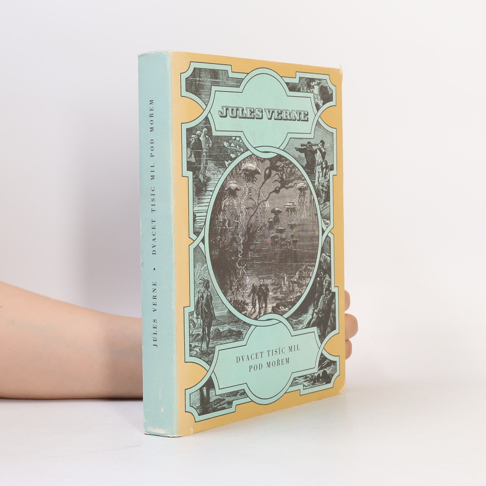 Jules Verne Dvacet tisíc mil pod mořem