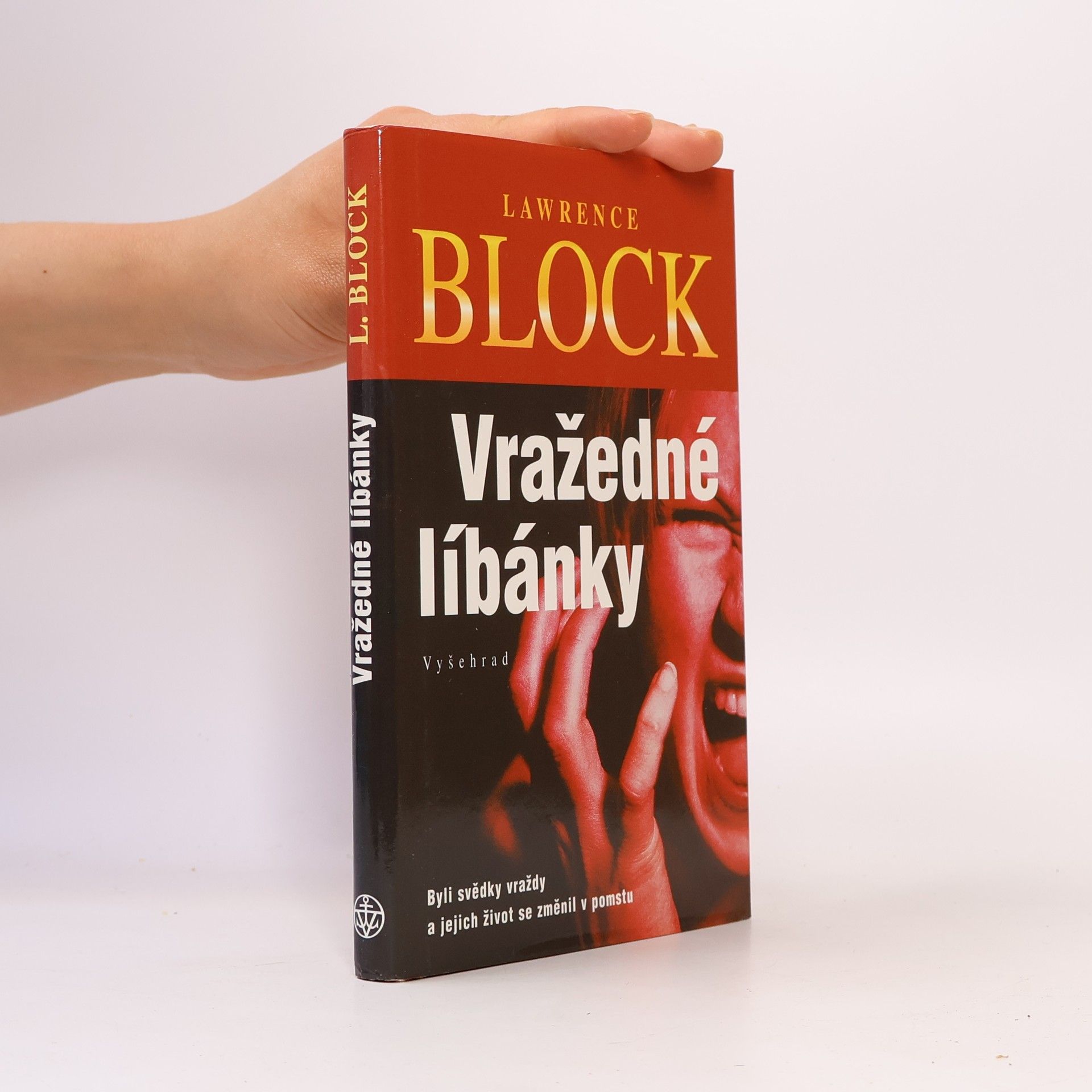 Dick Francis Mezi koly. Detektivní příběh z dostihového prostředí
