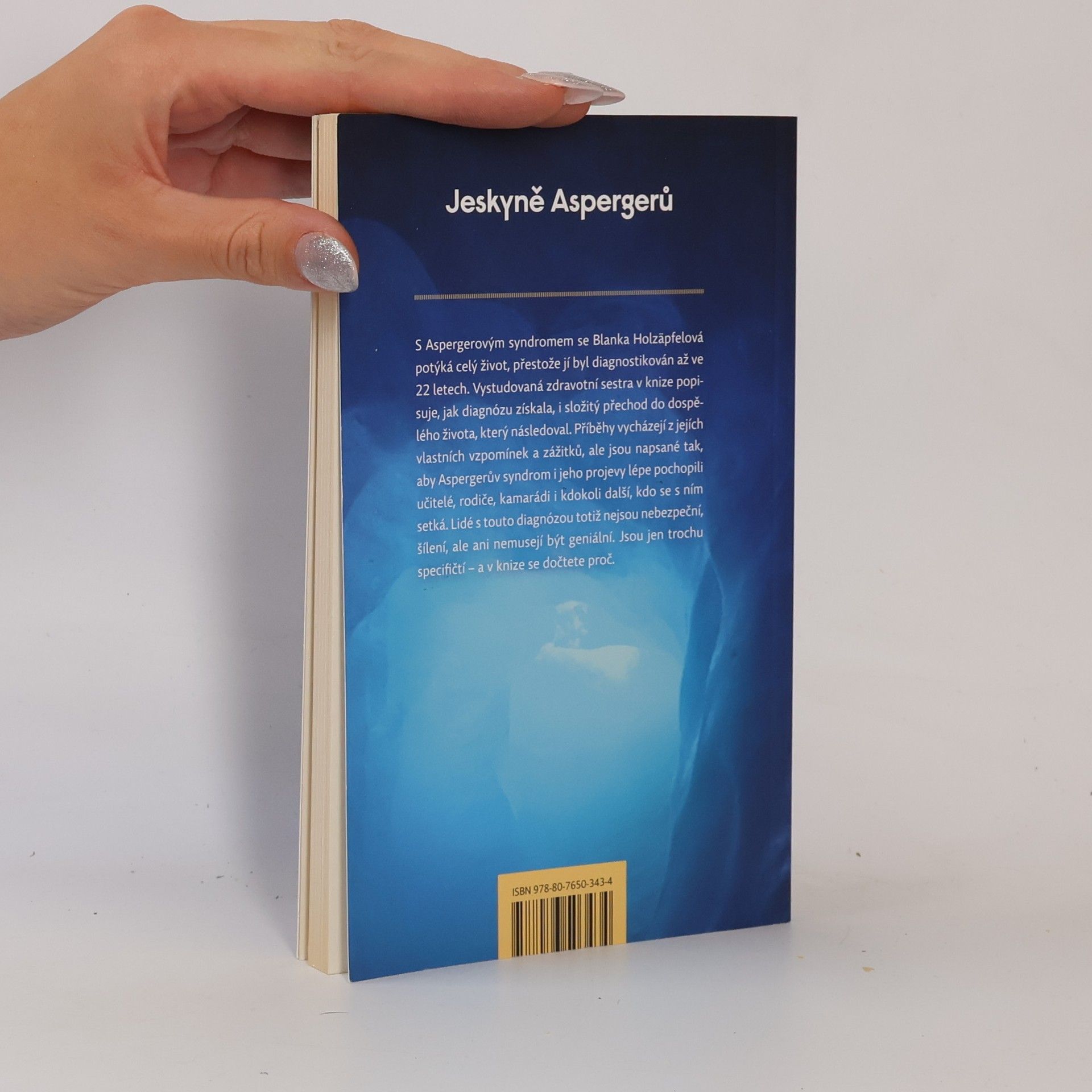 Blanka Holzäpfelová Jeskyně Aspergerů