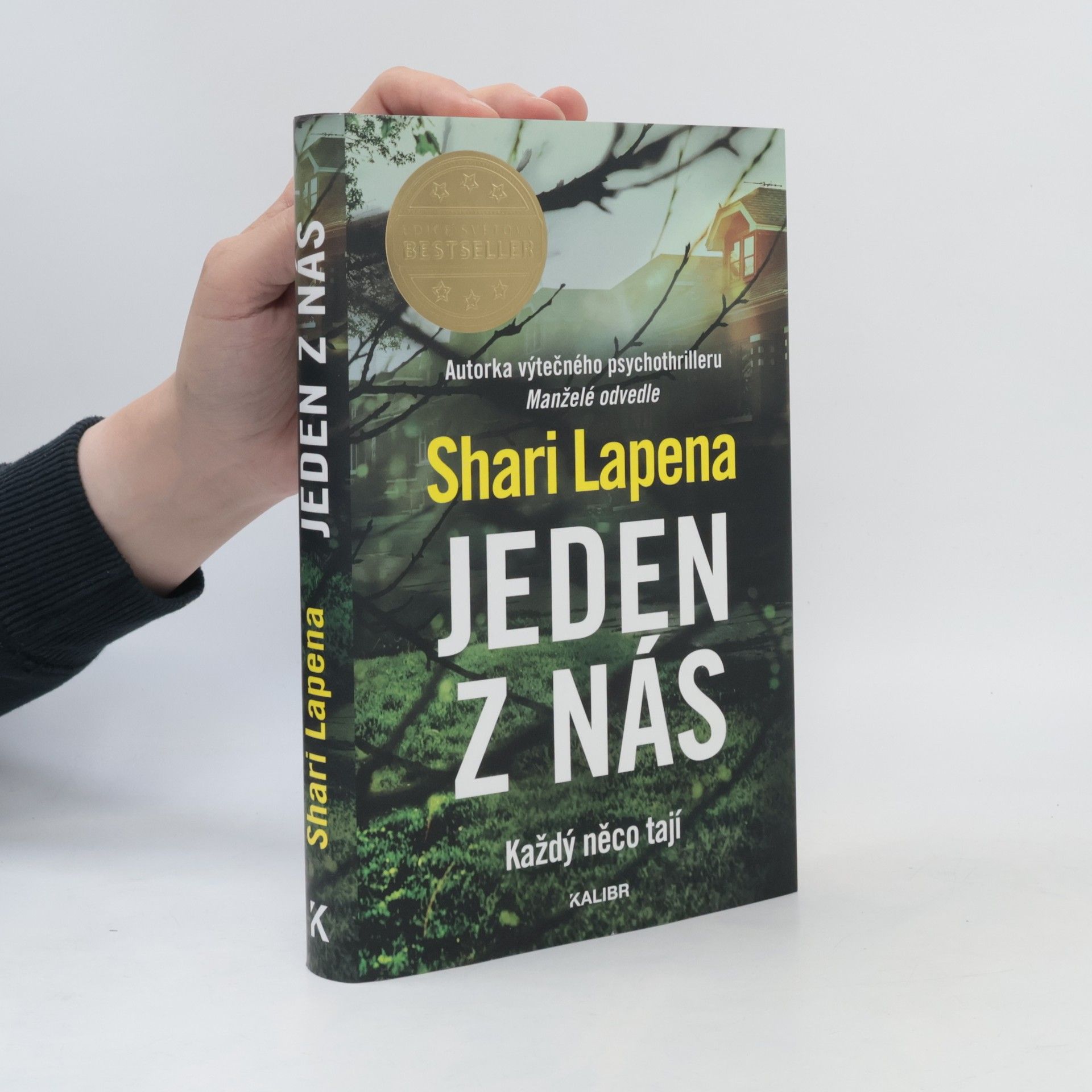 Shari Lapena Jeden z nás
