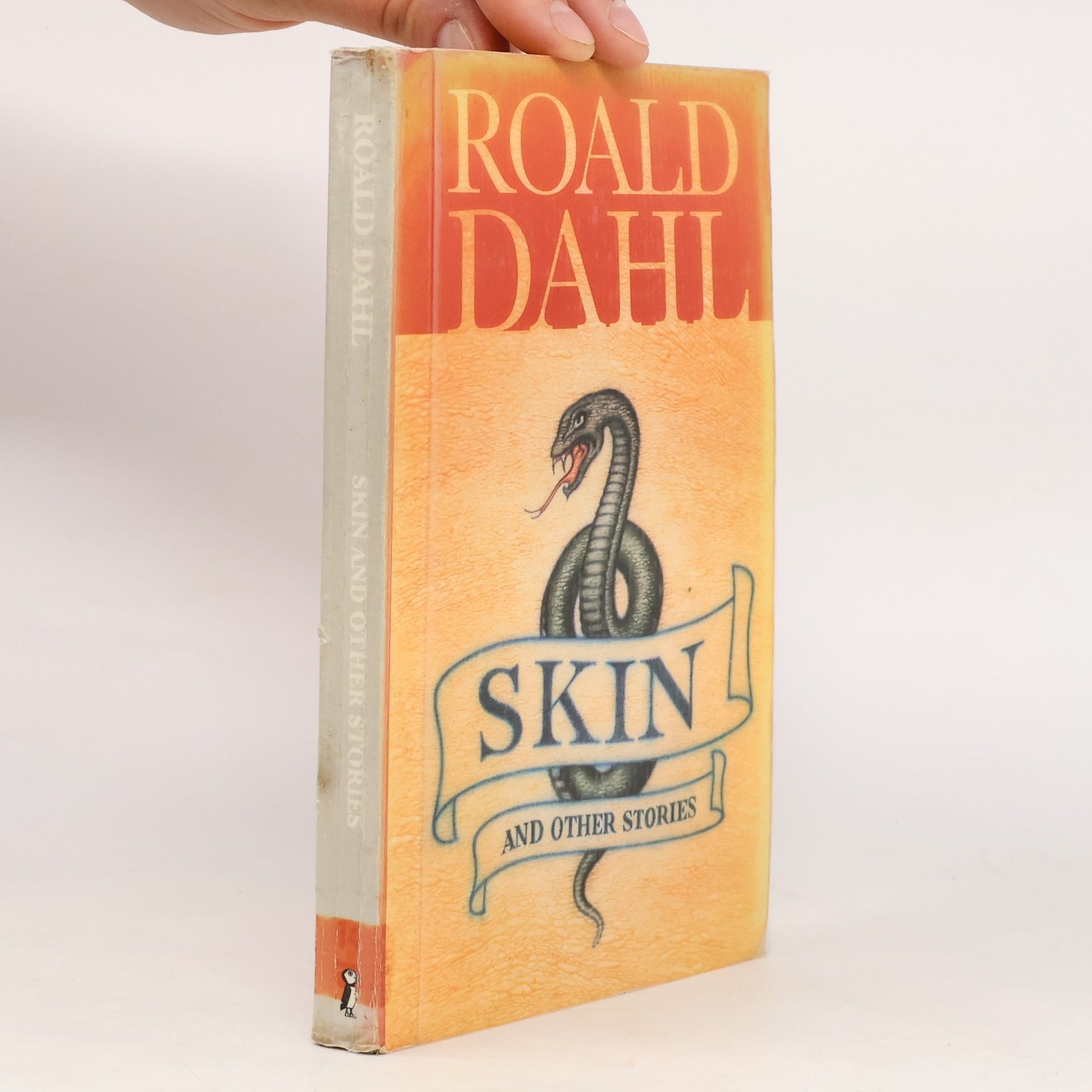 Roald Dahl Skin and other stories