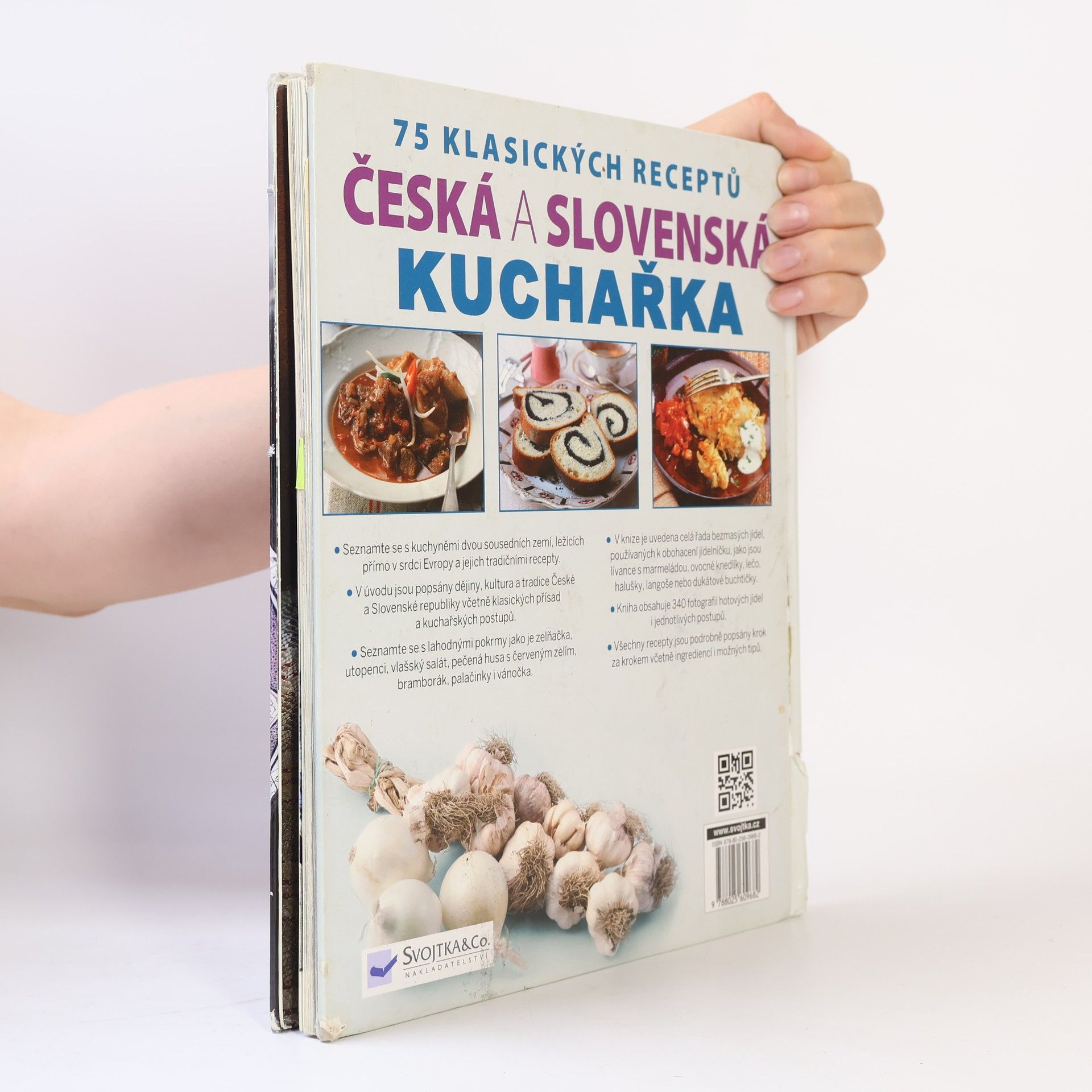 AA.VV. Česká a slovenská kuchařka