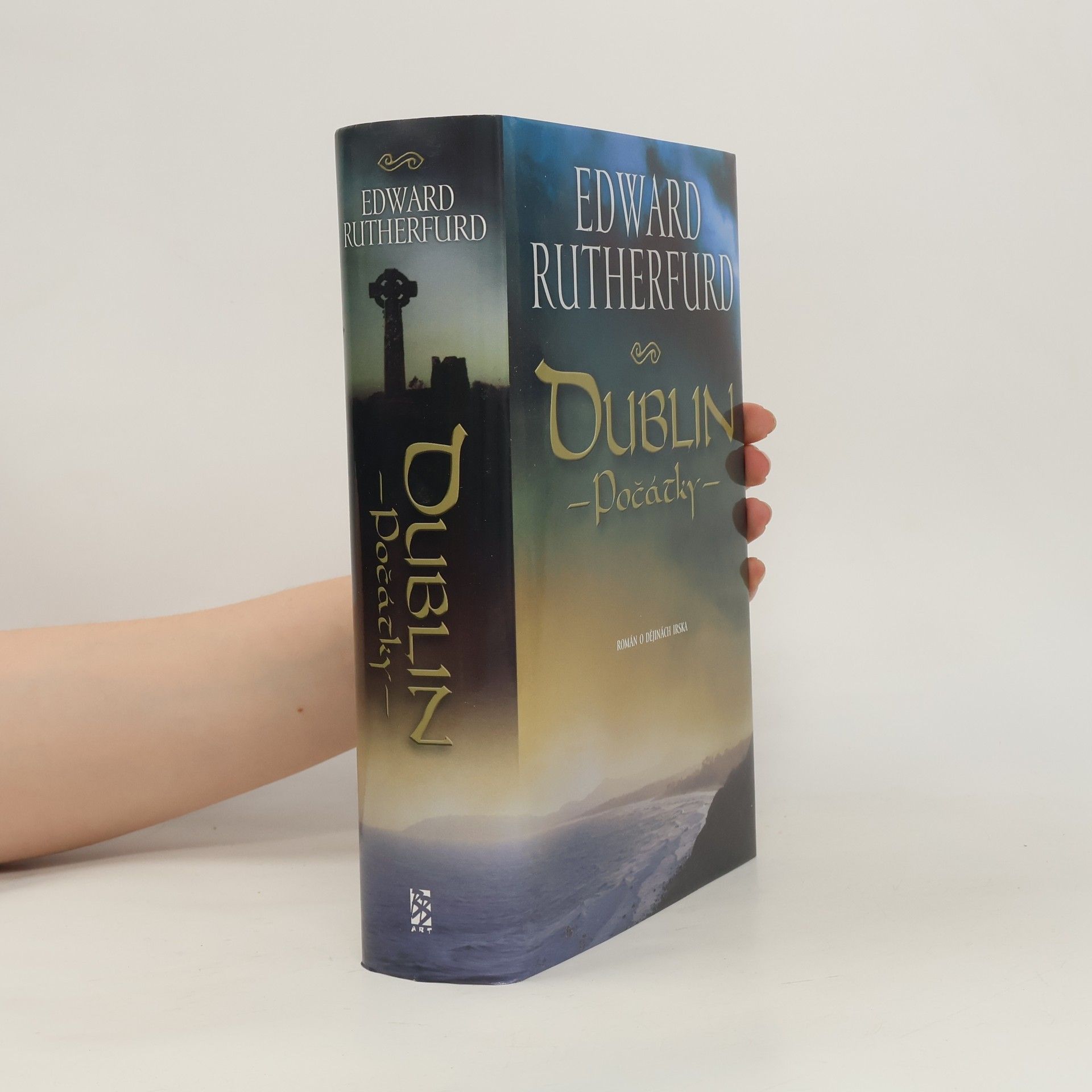 Edward Rutherfurd Dublin. 1. díl, Počátky