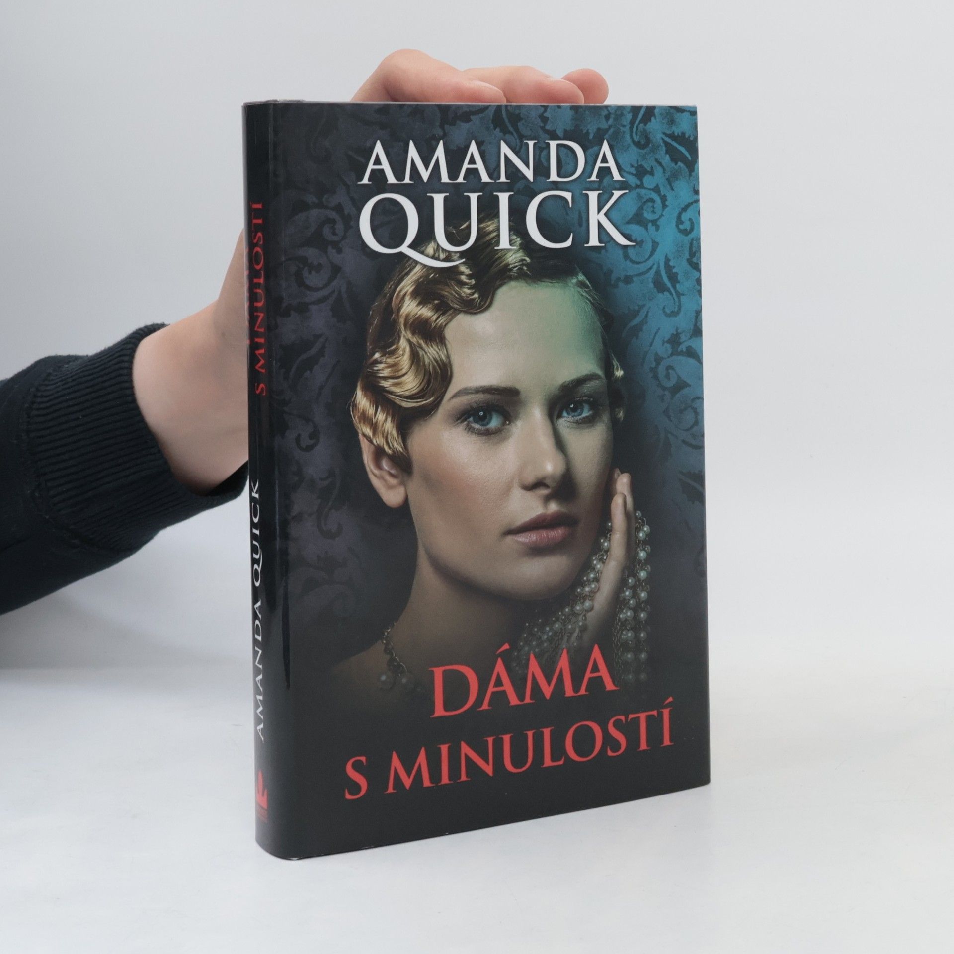 Jayne Ann Krentz Dáma s minulostí
