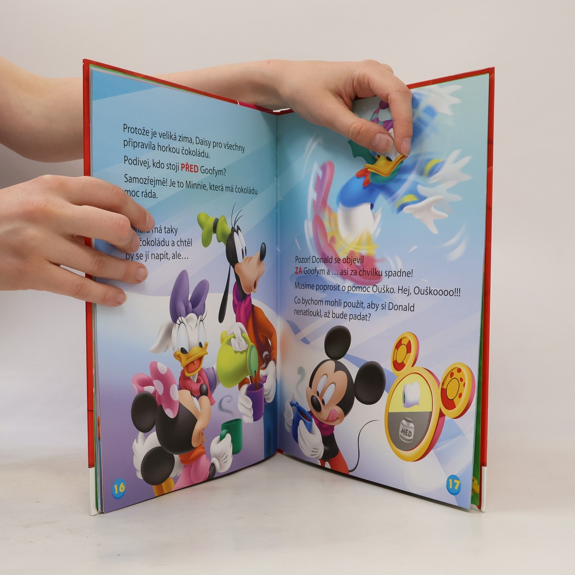 Walt Disney Mickeyho klubík. Hraj si a uč se s Mickey Mousem 4. Před a za!