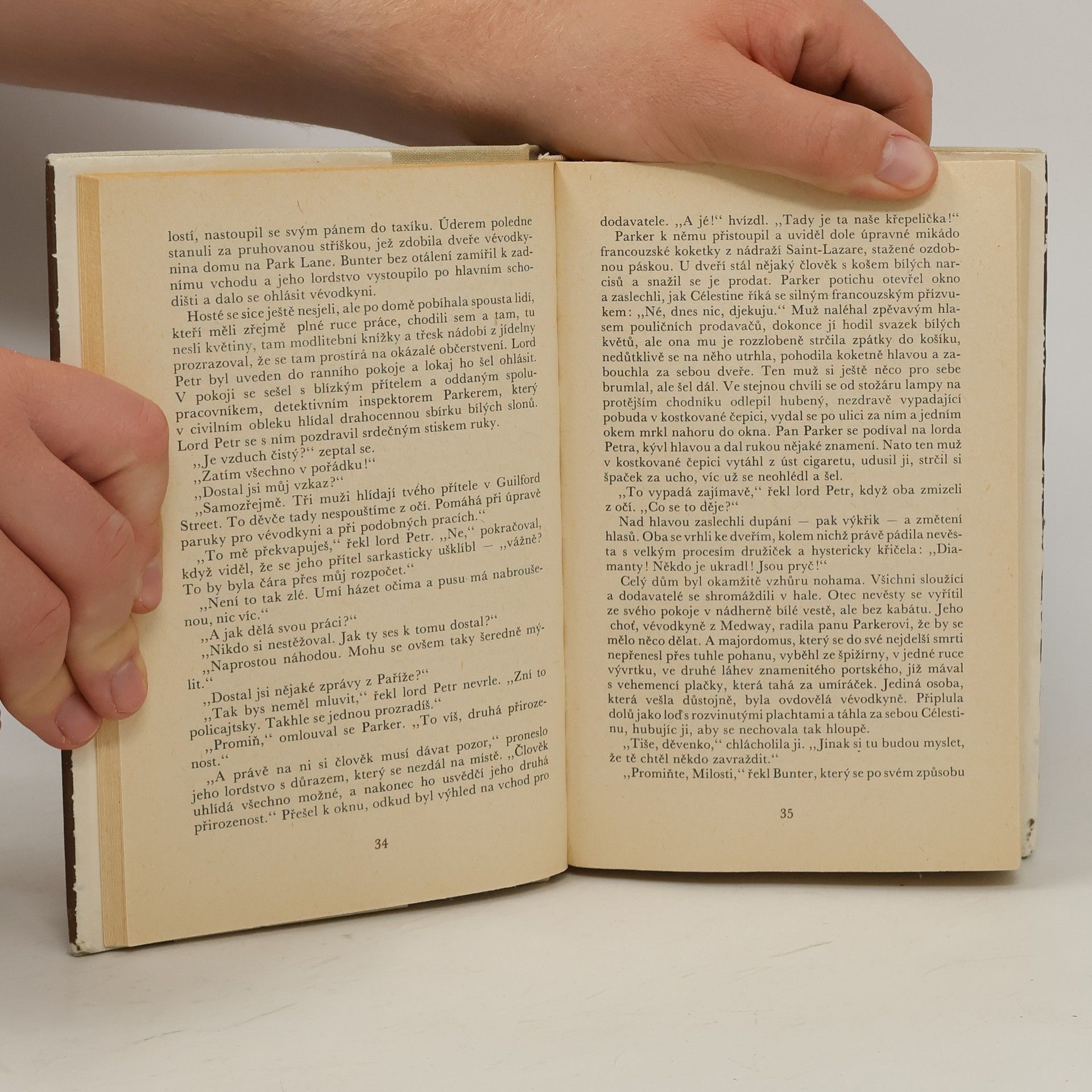 Dorothy L. Sayers Dobrodružný život milovníka starých tisků