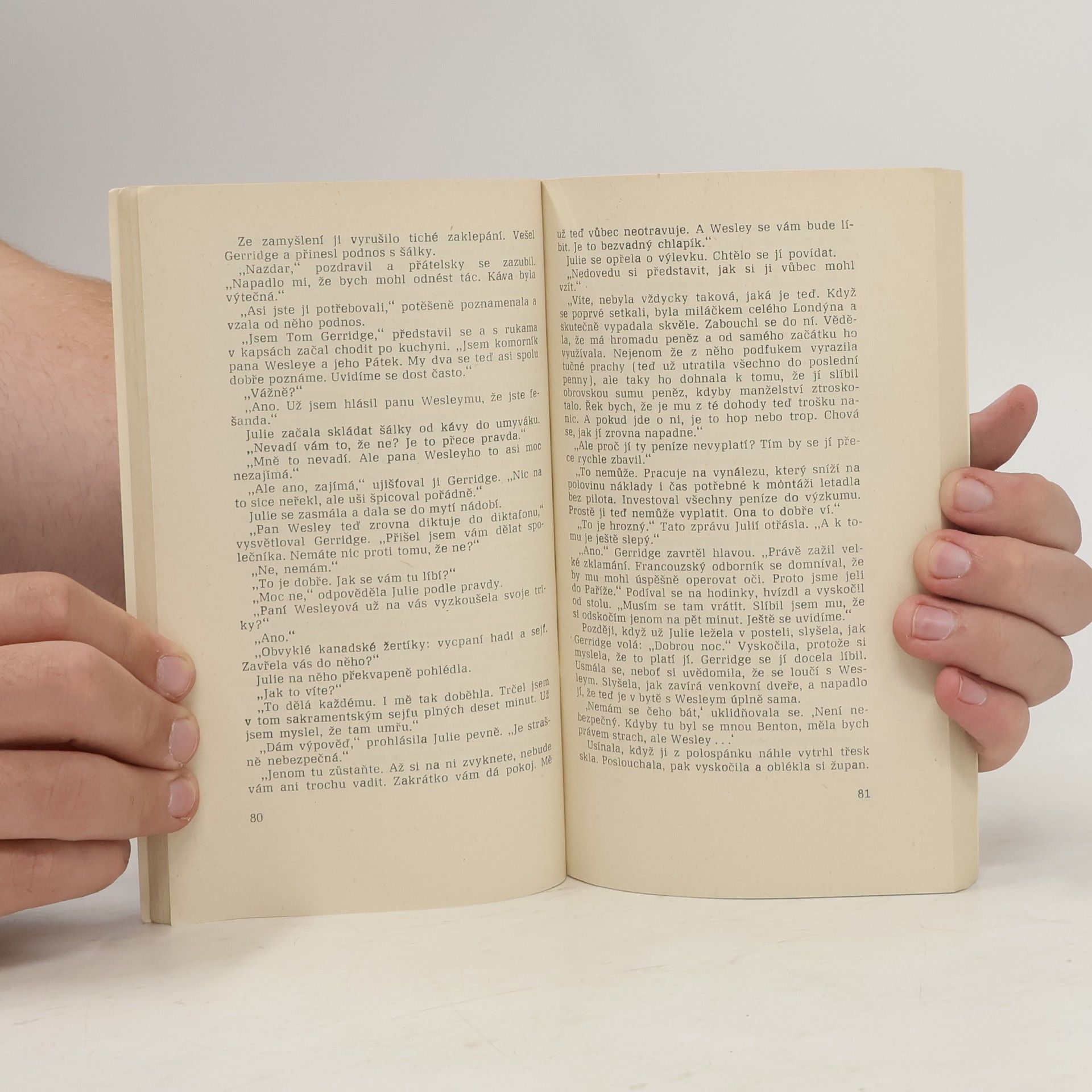 James Hadley Chase Pracka v láhvi