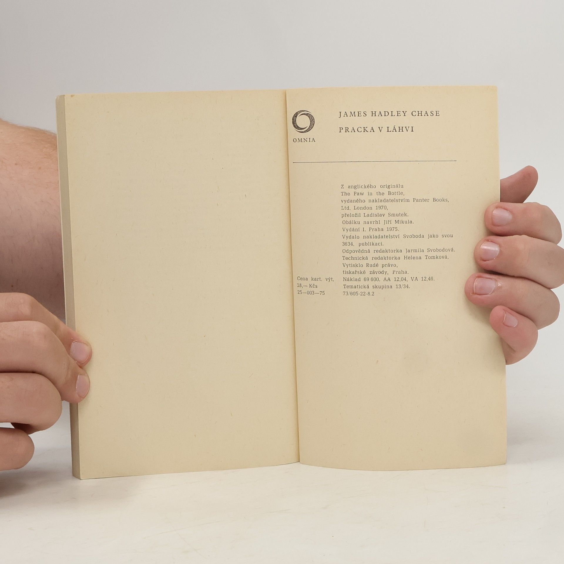 James Hadley Chase Pracka v láhvi