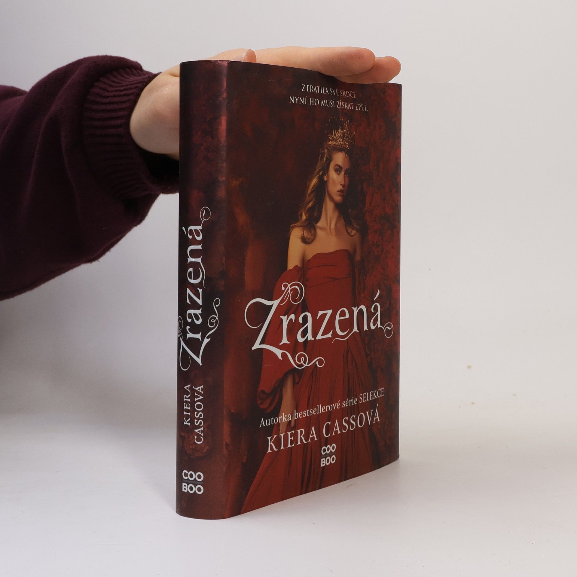 Kiera Cass Zrazená