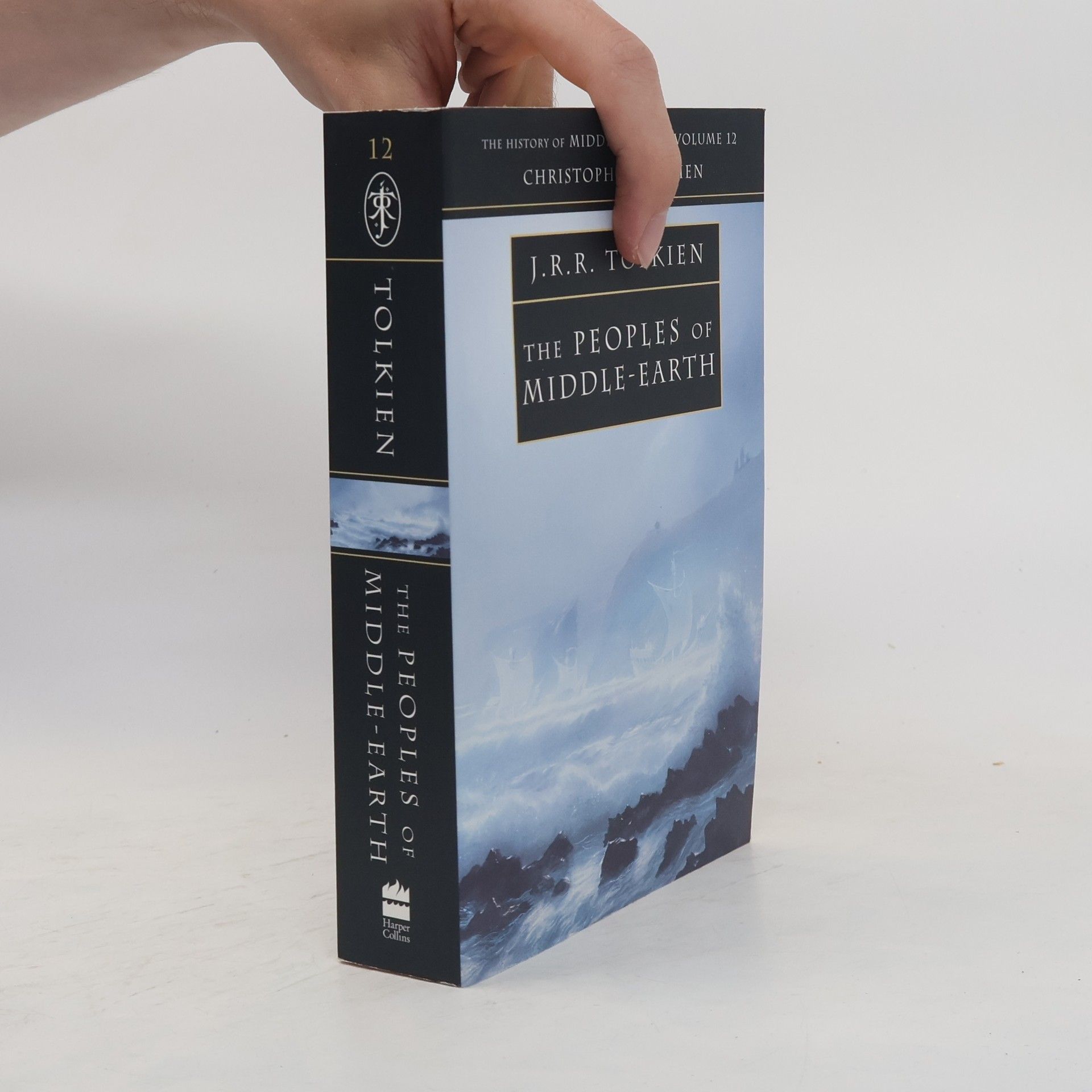 J. R. R. Tolkien The peoples of Middle-earth