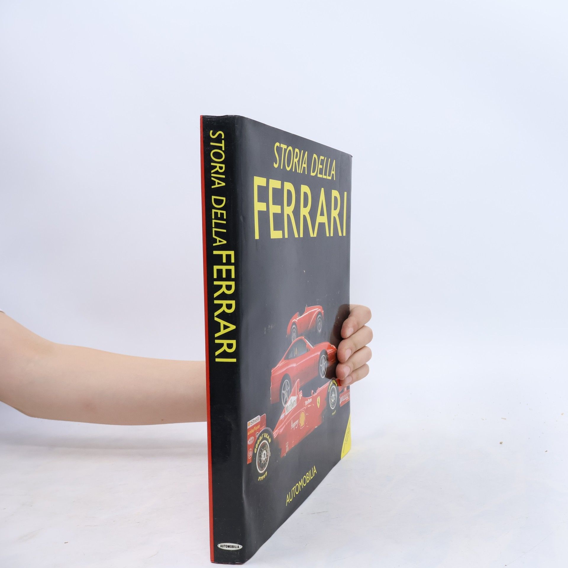 AA.VV. Storia della Ferrari