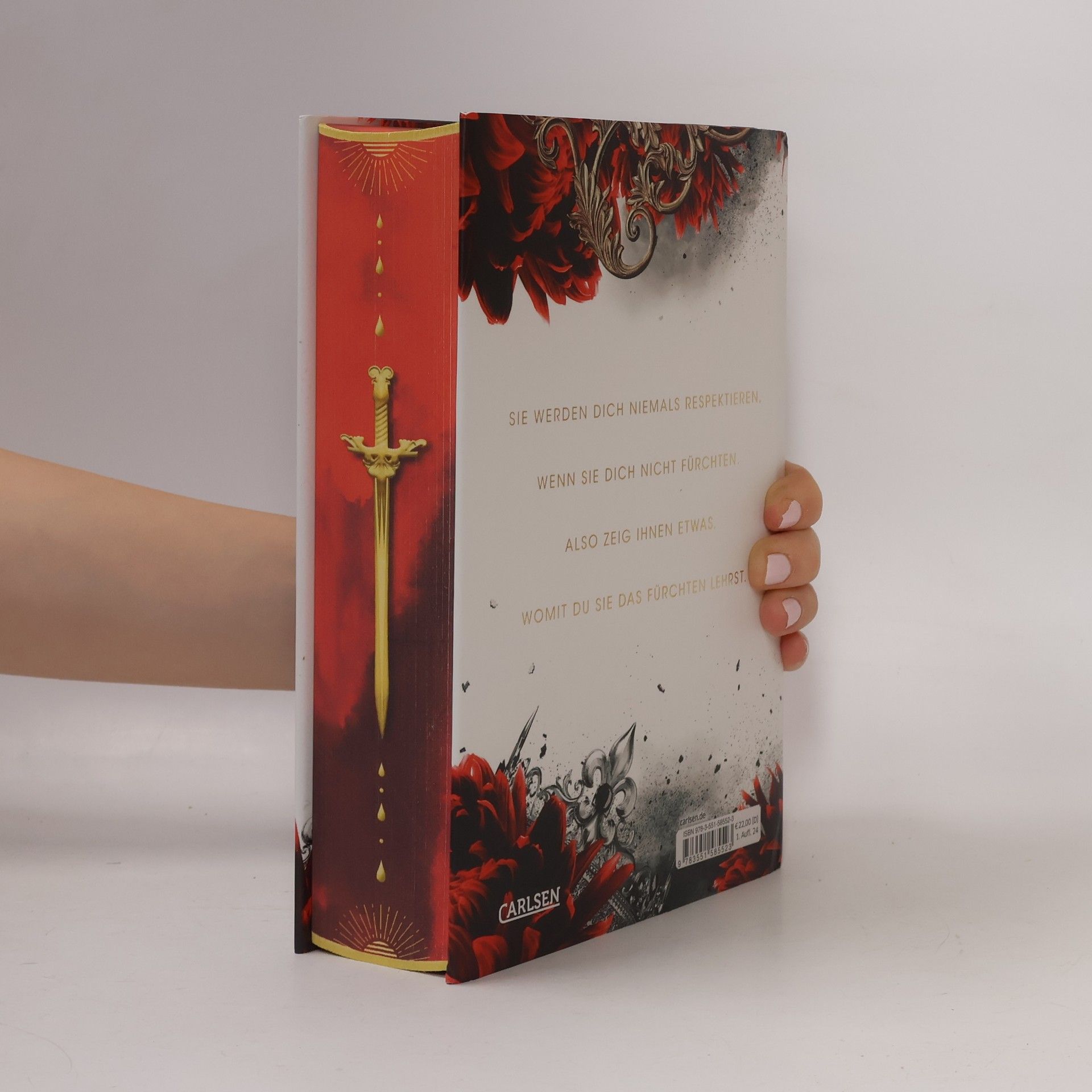 Carissa Broadbent The Ashes and the Star-Cursed King