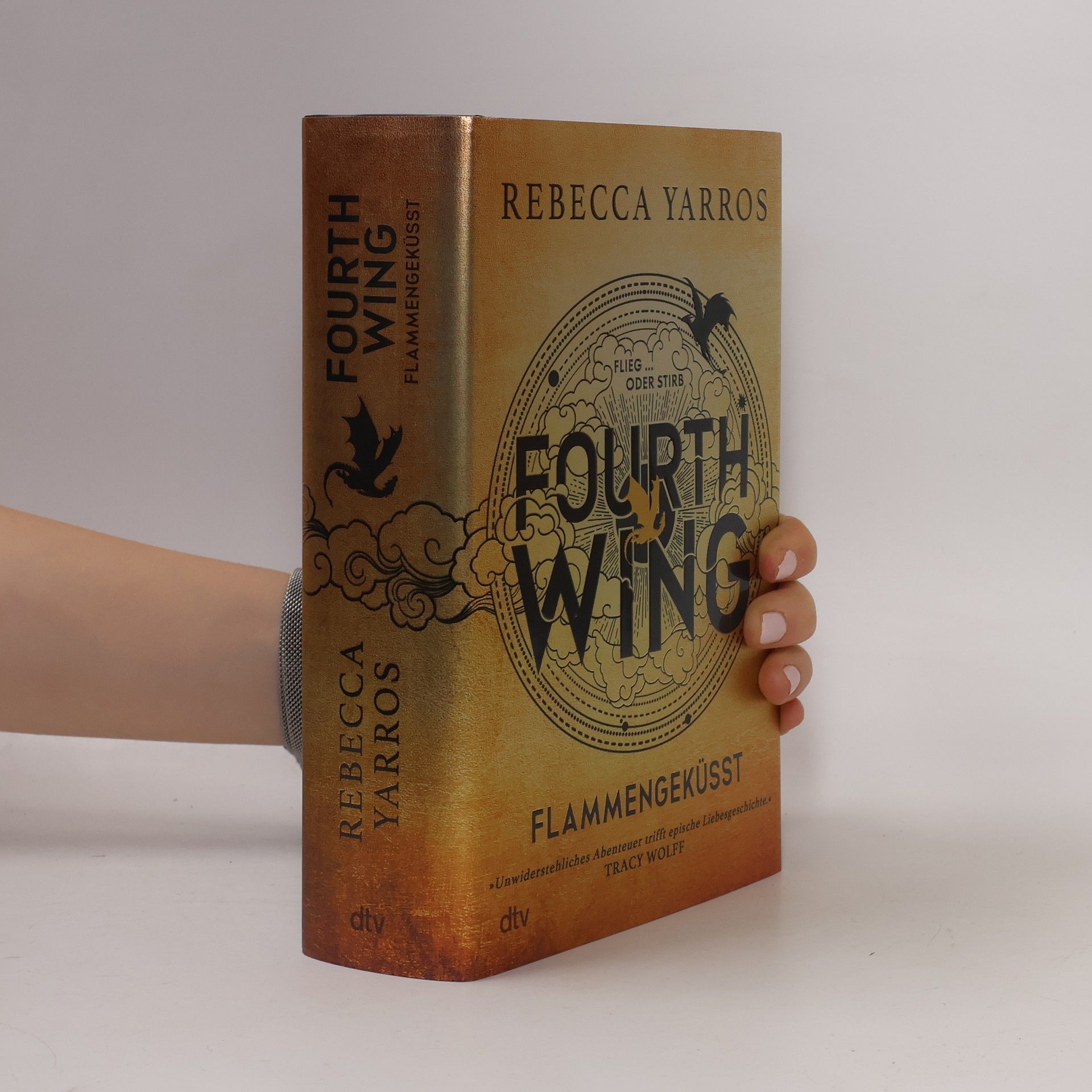 Rebecca Yarros Fourth Wing