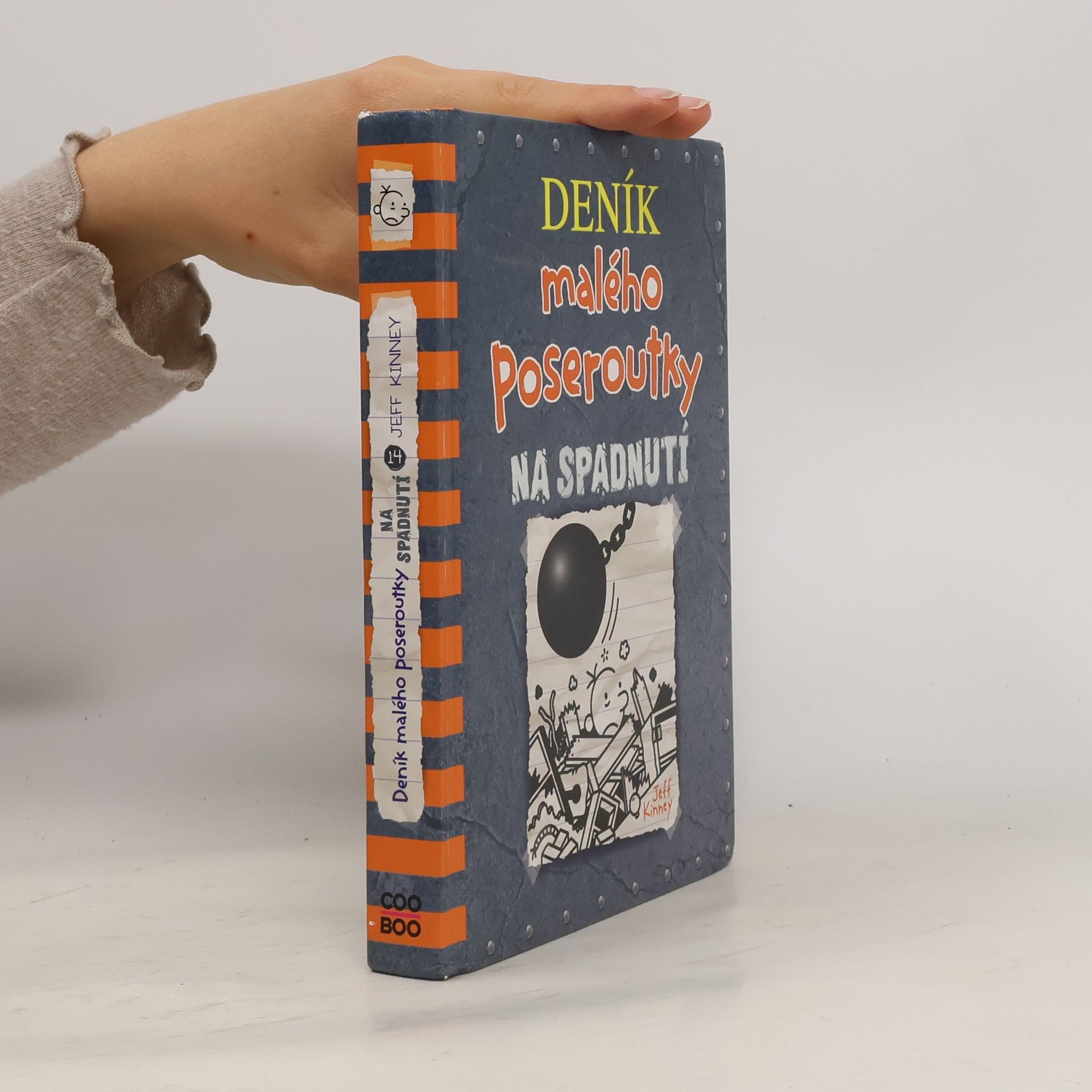 Jeff Kinney Na spadnutí