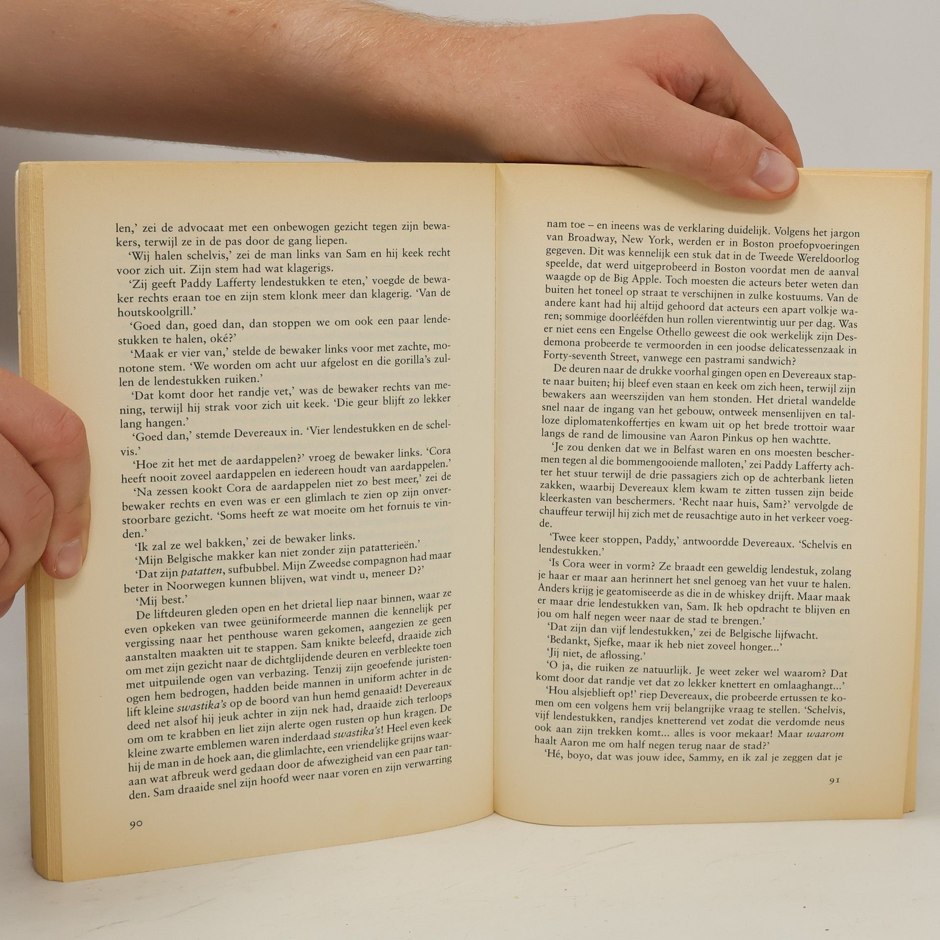 Robert Ludlum Het Omaha conflict