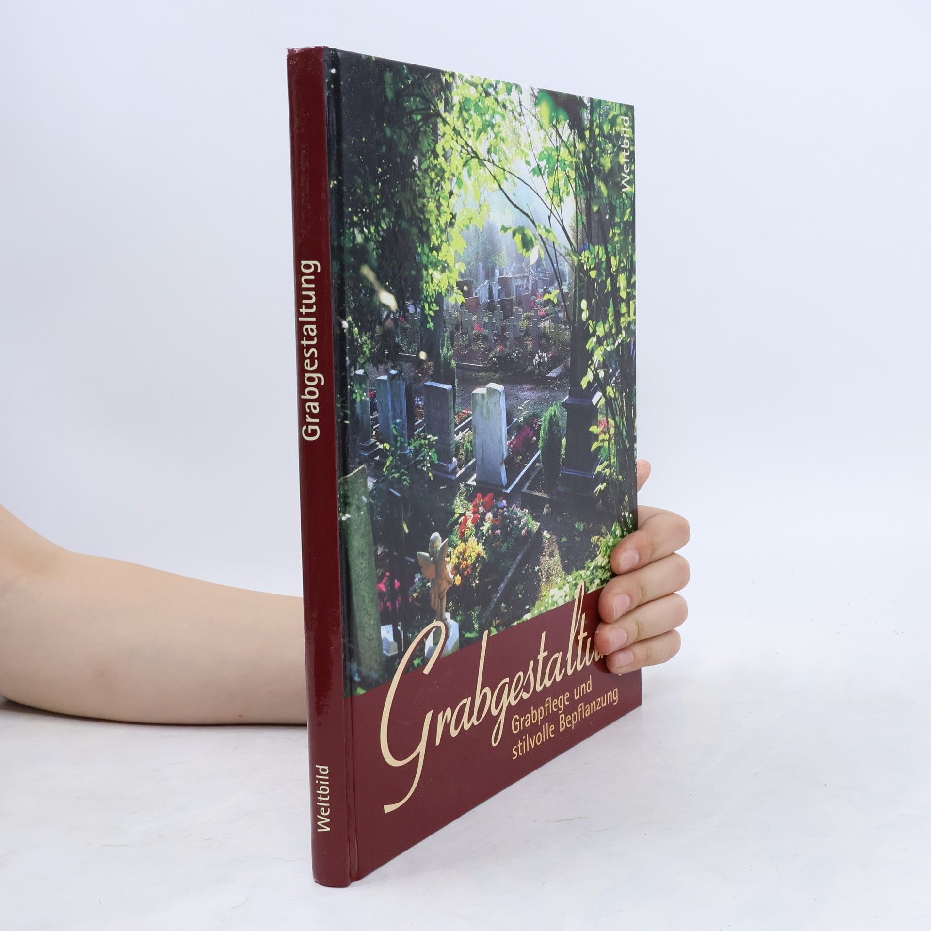 Christine James Grabgestaltung