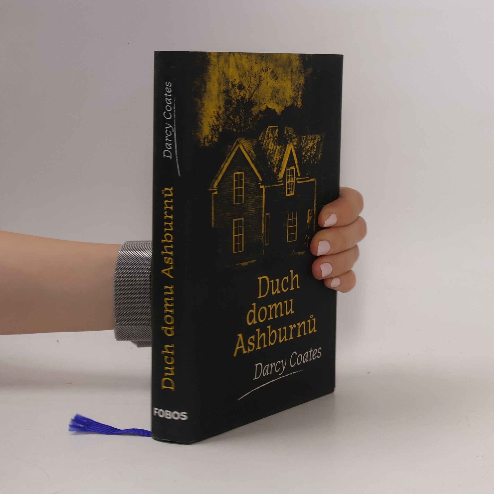 Darcy Coates Duch domu Ashburnů