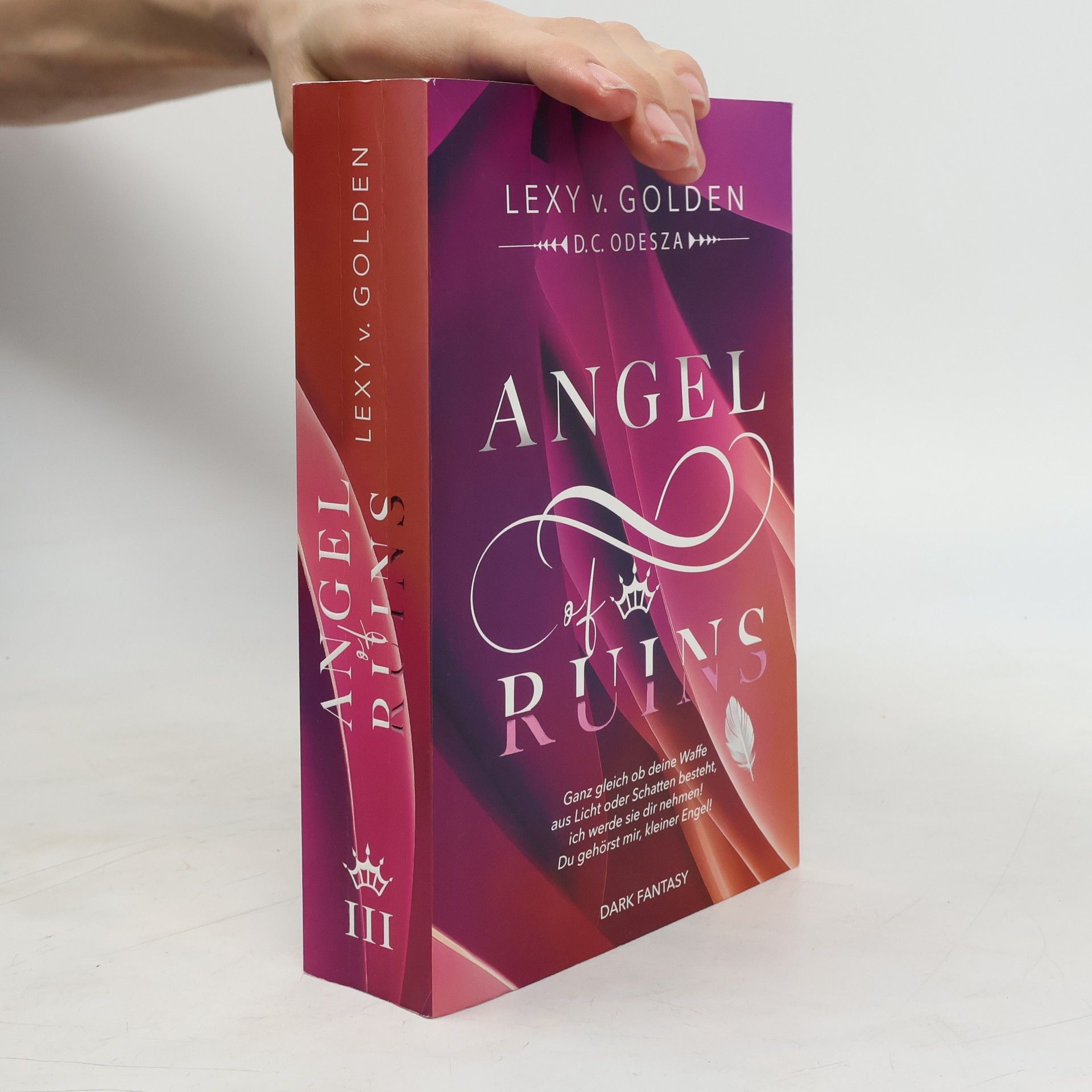 Lexy v. Golden Angel of Ruins. Dark Fantasy