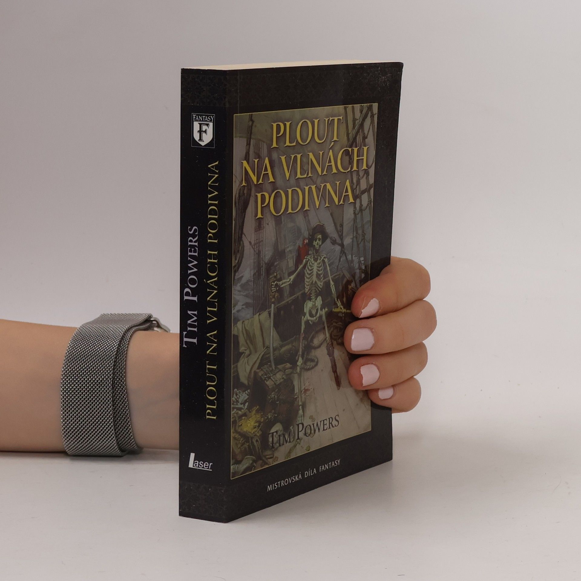 Tim Powers Plout na vlnách podivna
