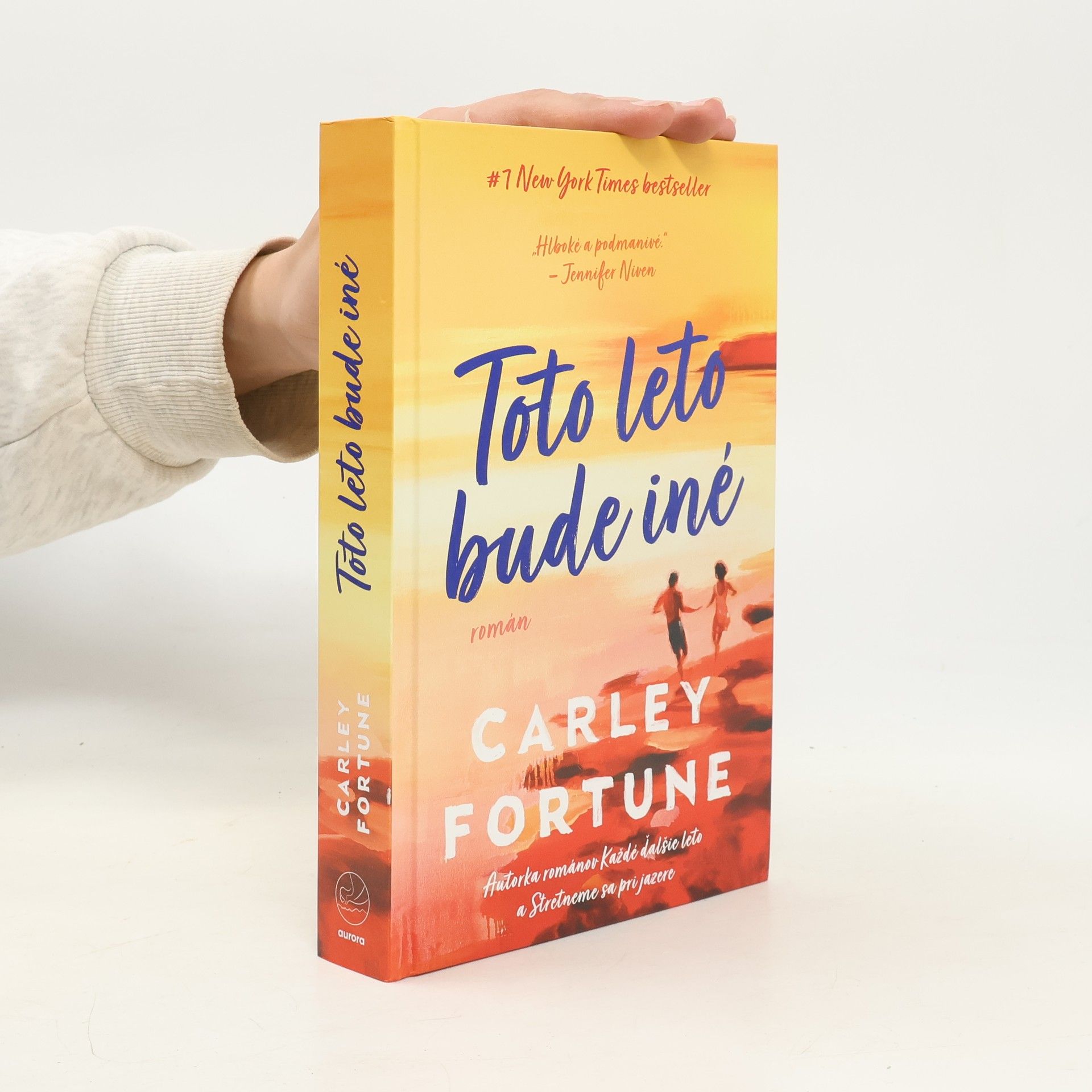 Carley Fortune Toto leto bude iné