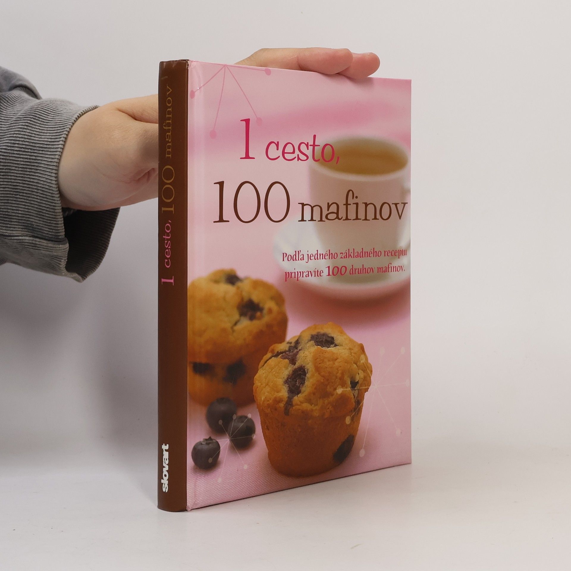 Susanna Tee 1 cesto, 100 mafinov