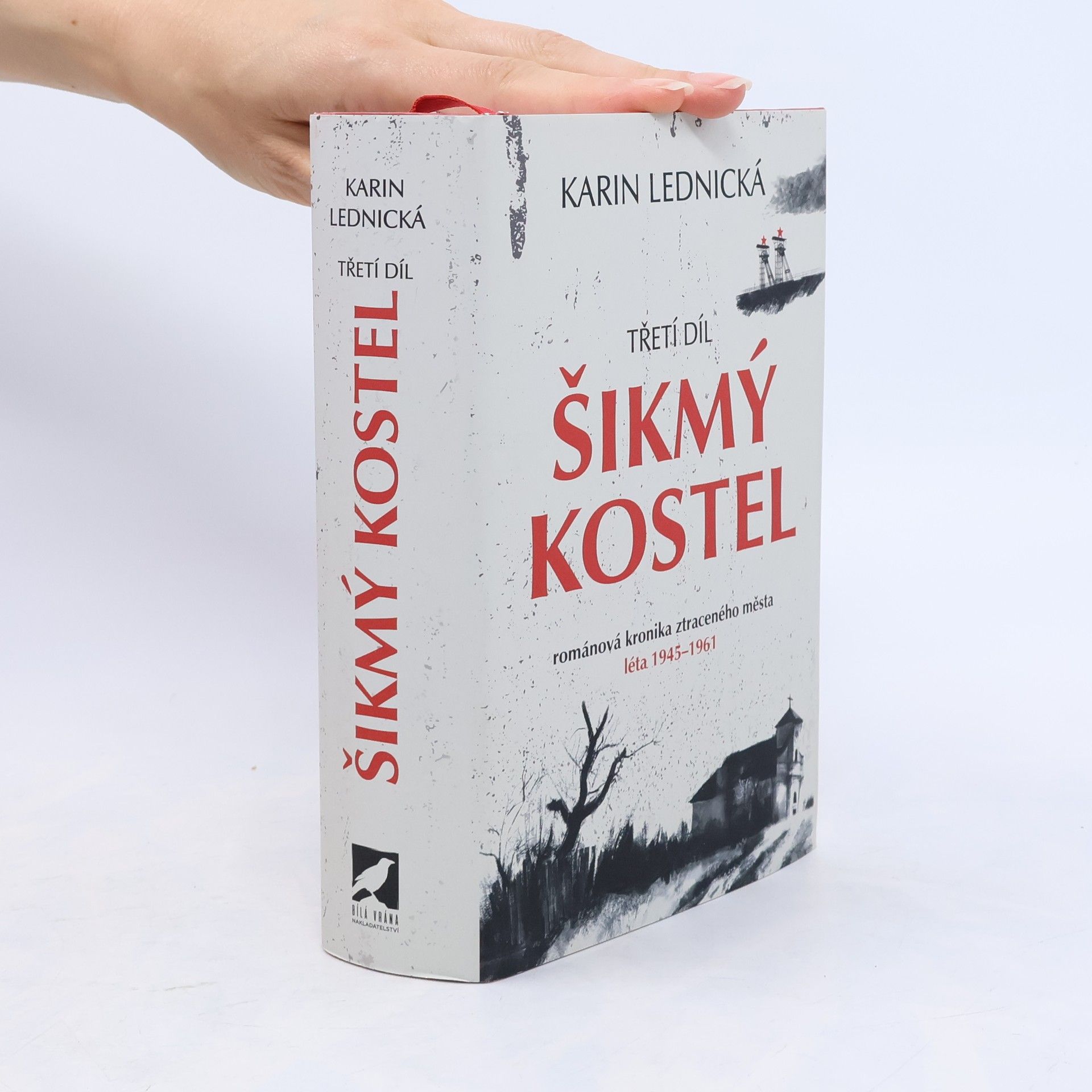 Karin Lednická Šikmý kostel 3