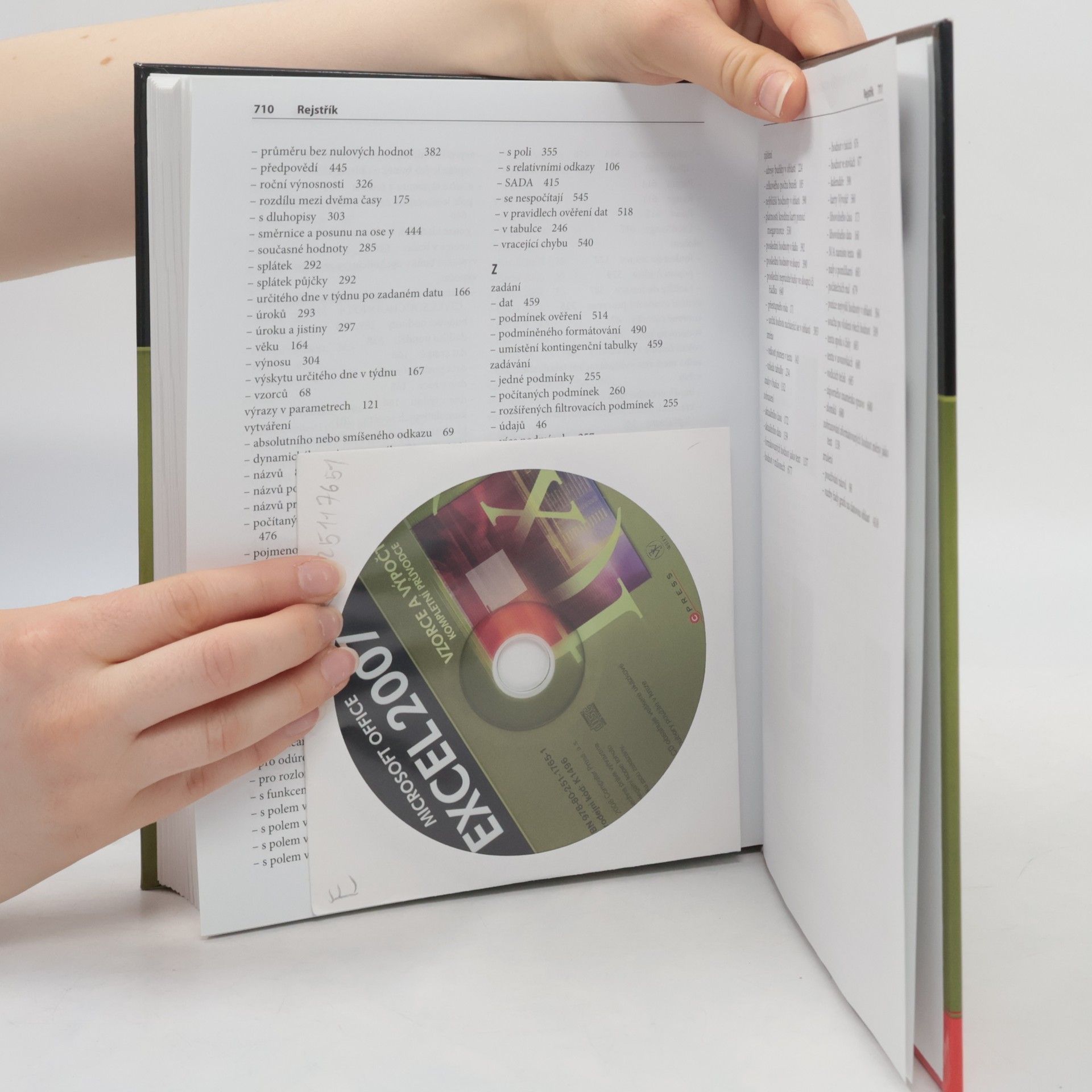John Walkenbach Microsoft Office Excel 2007 : kompletní průvodce vzorci a výpočty