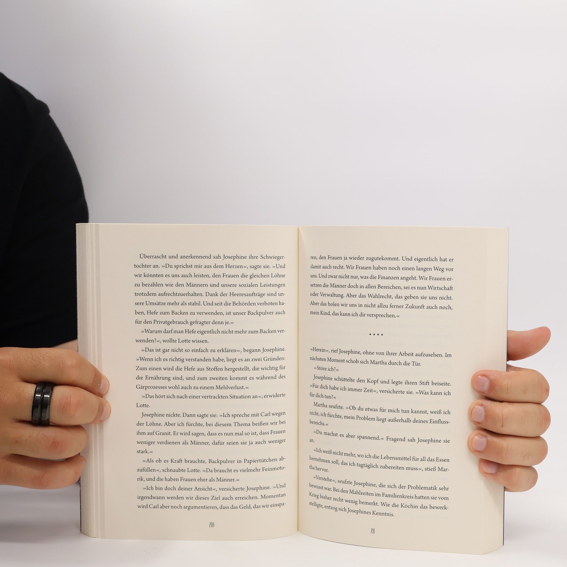 Eva-Maria Bast Zuckerjahre - die Frauen der Backmanufaktur