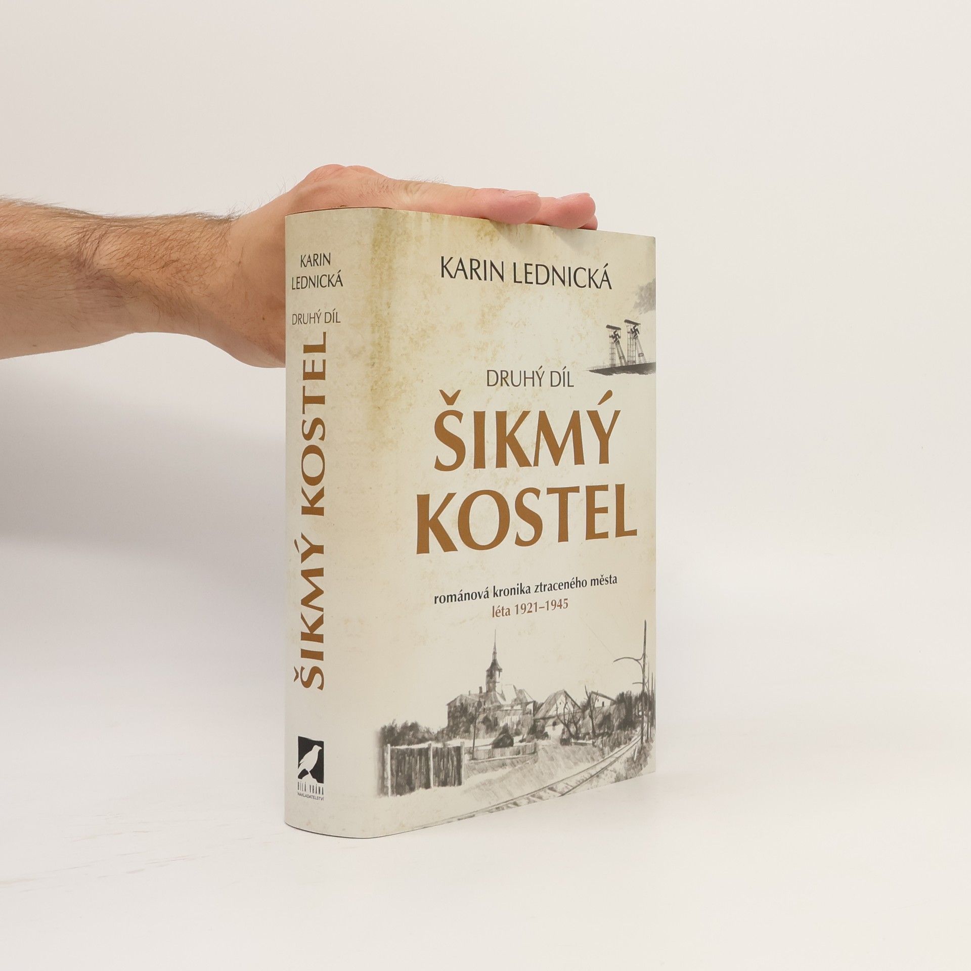 Karin Lednická Šikmý kostel 2