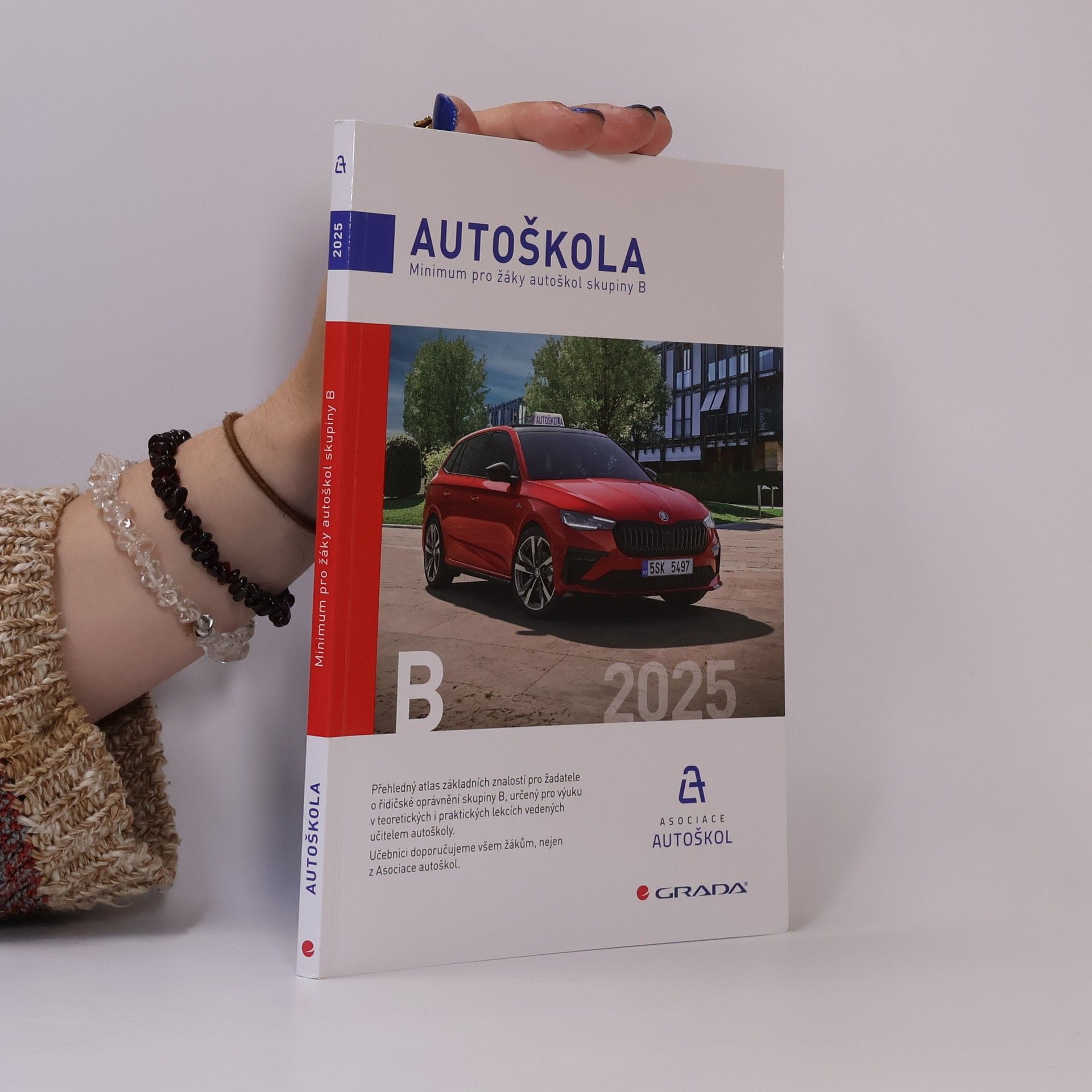 Václav Minář Autoškola: minimum pro žáky autoškol skupiny B 2025