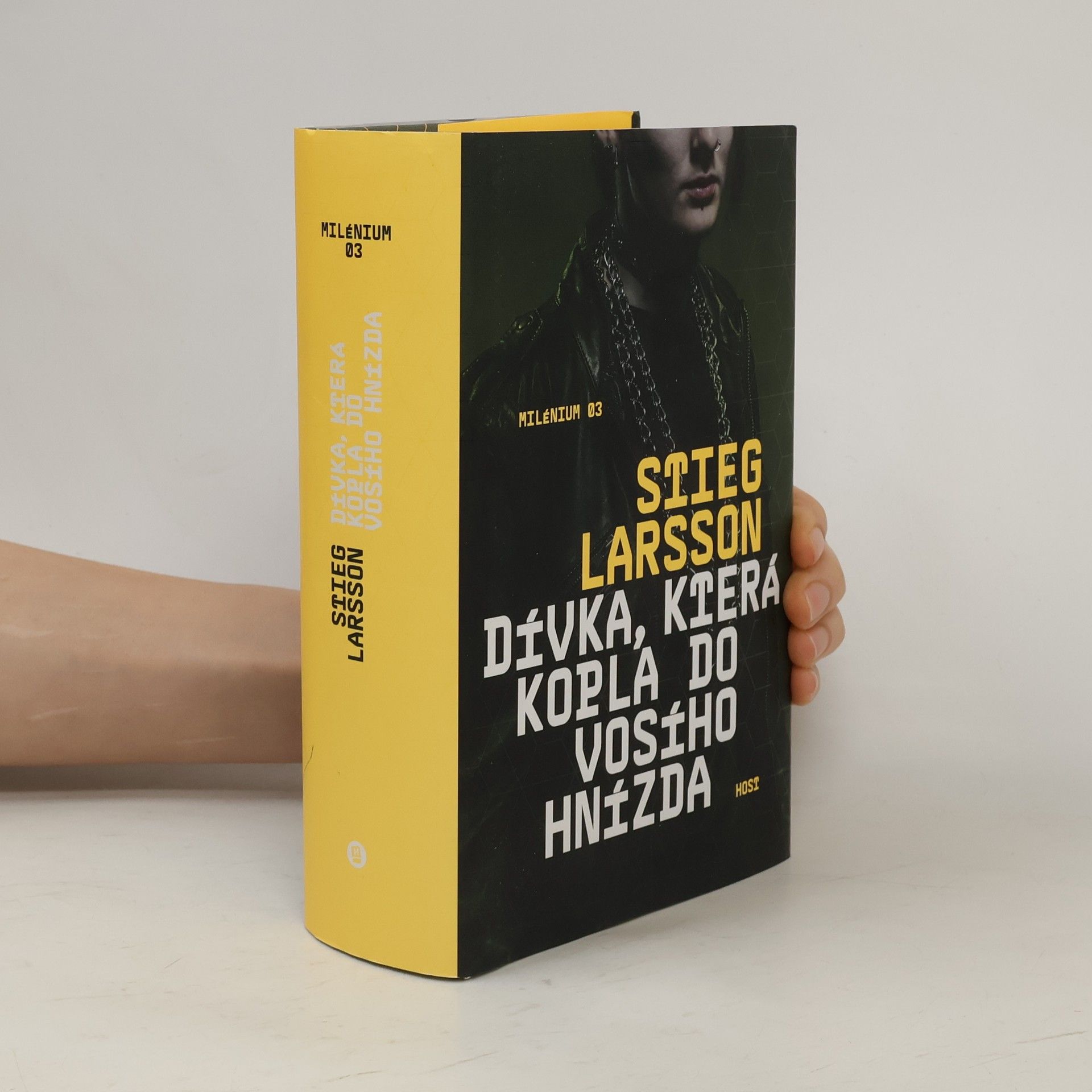 Stieg Larsson Dívka, která kopla do vosího hnízda