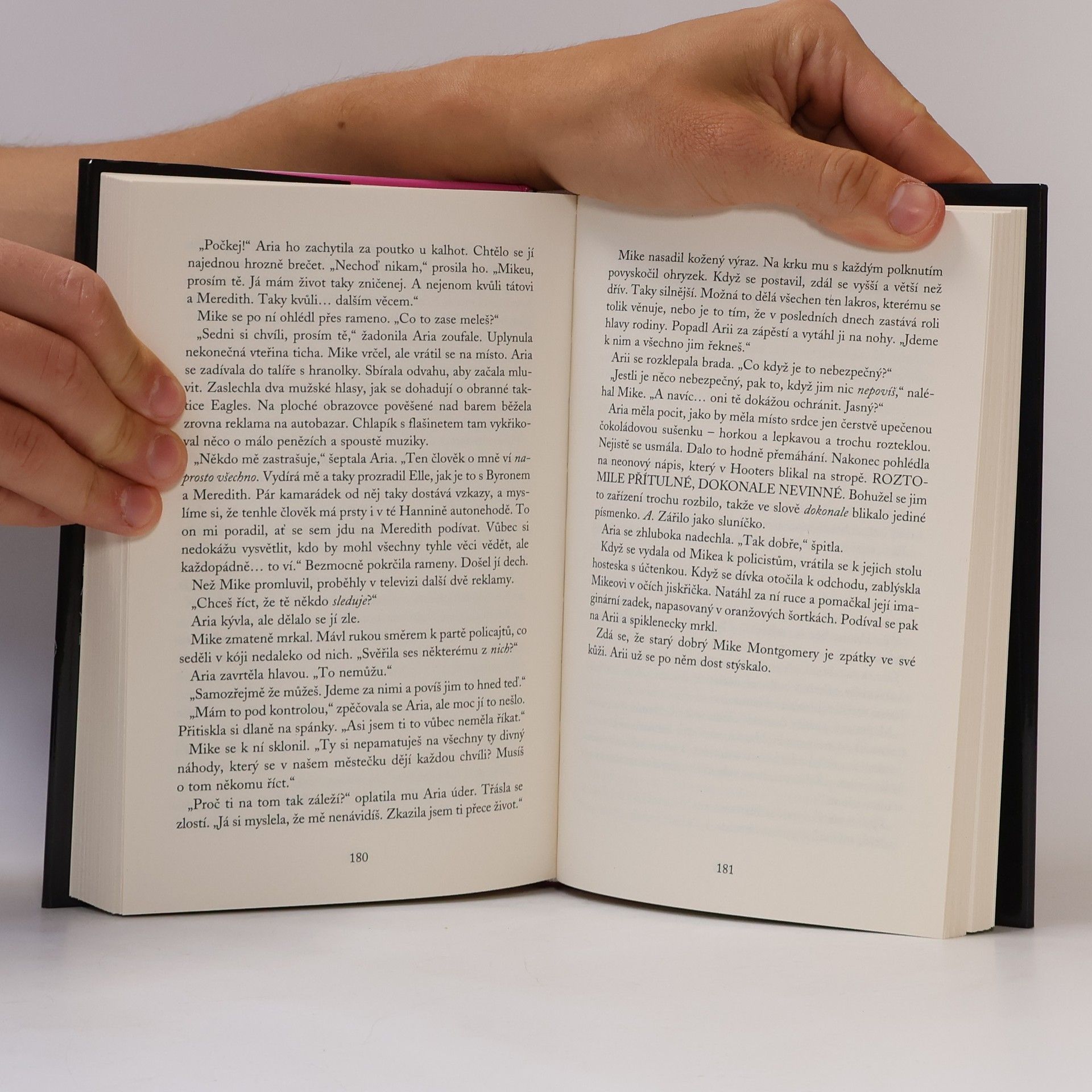 Sara Shepard Roztomilé malé lhářky: Neuvěřitelné