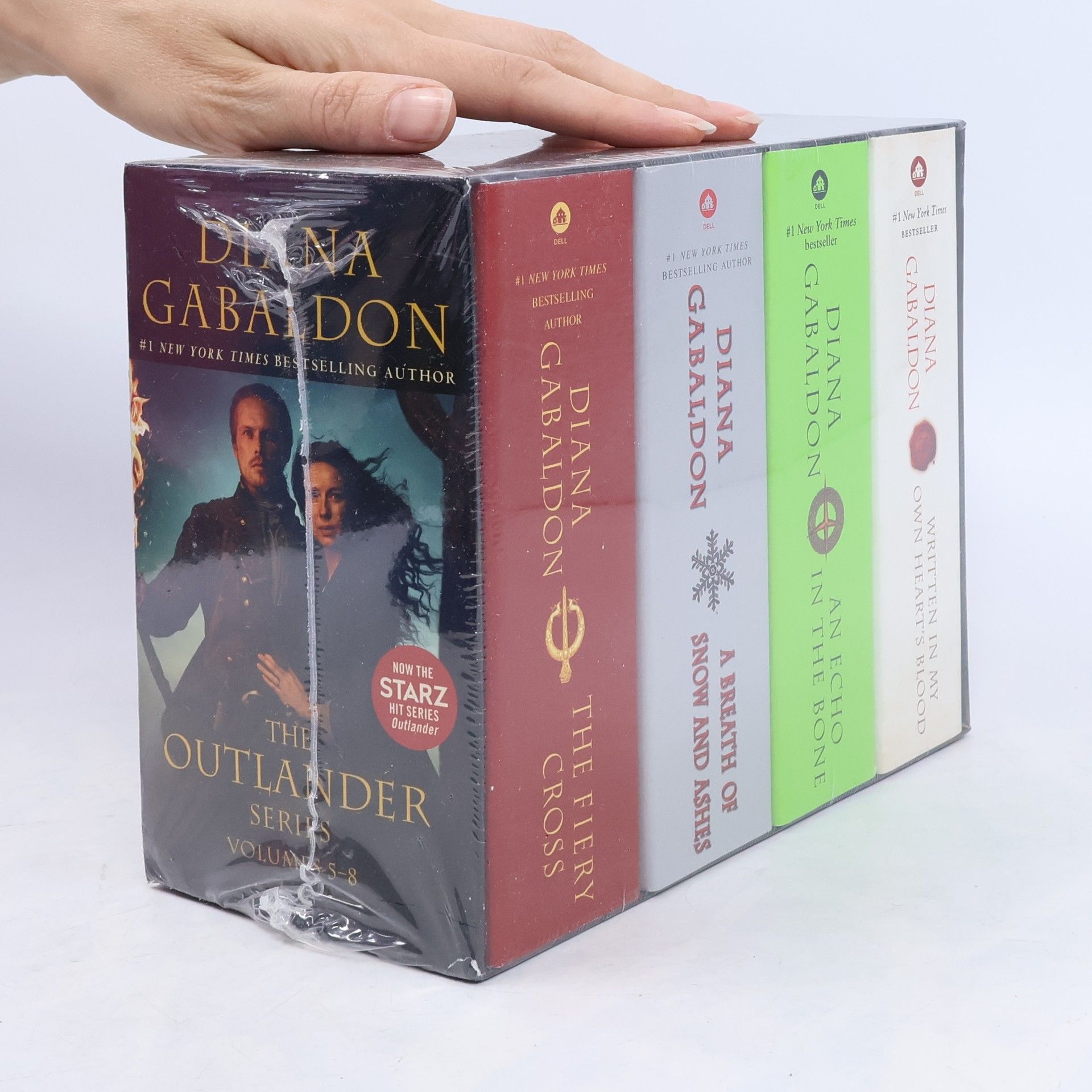 Diana Gabaldon The Outlander Series. Volumes 5-8